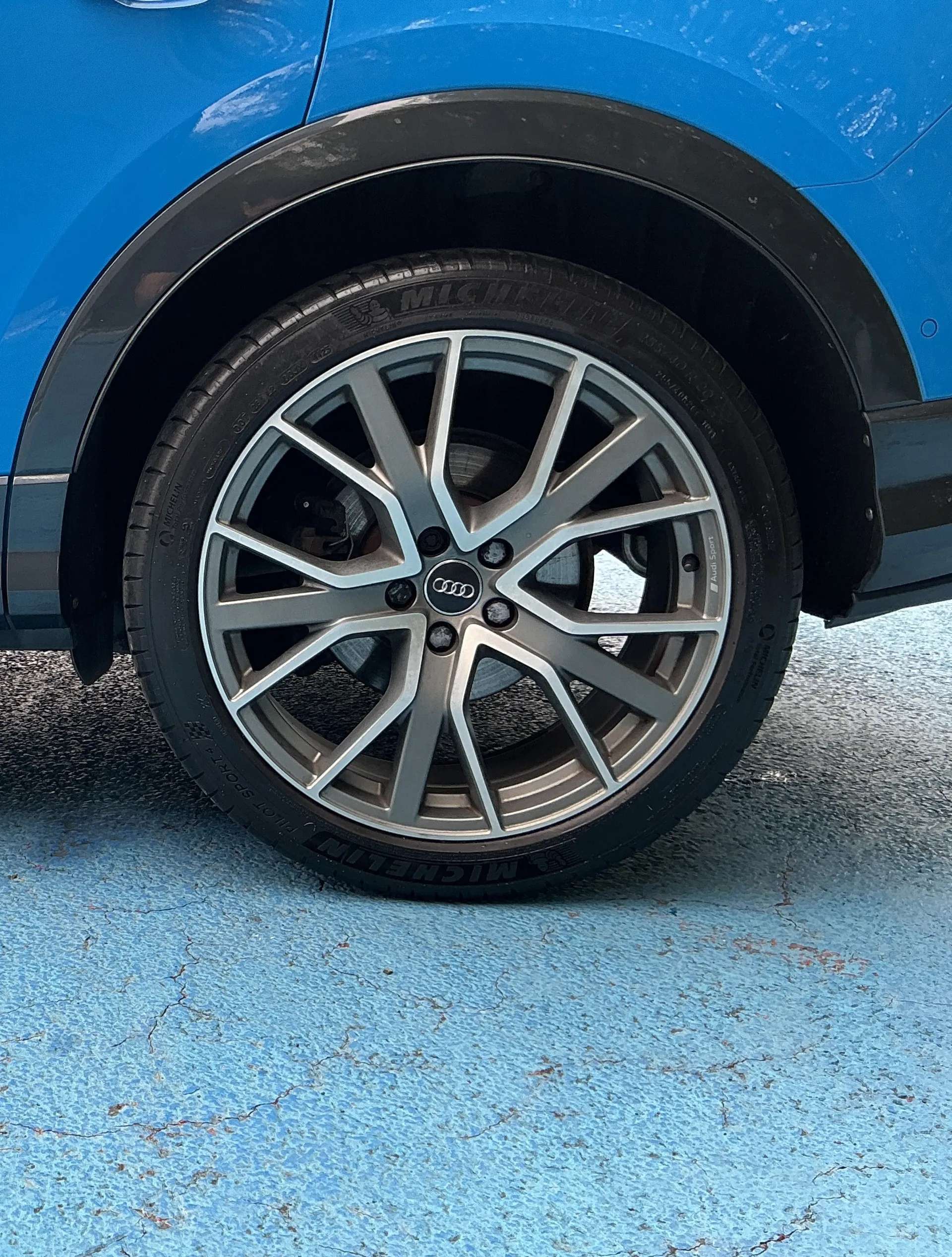 2020 AUDI Q3 2020 AUDI Q3