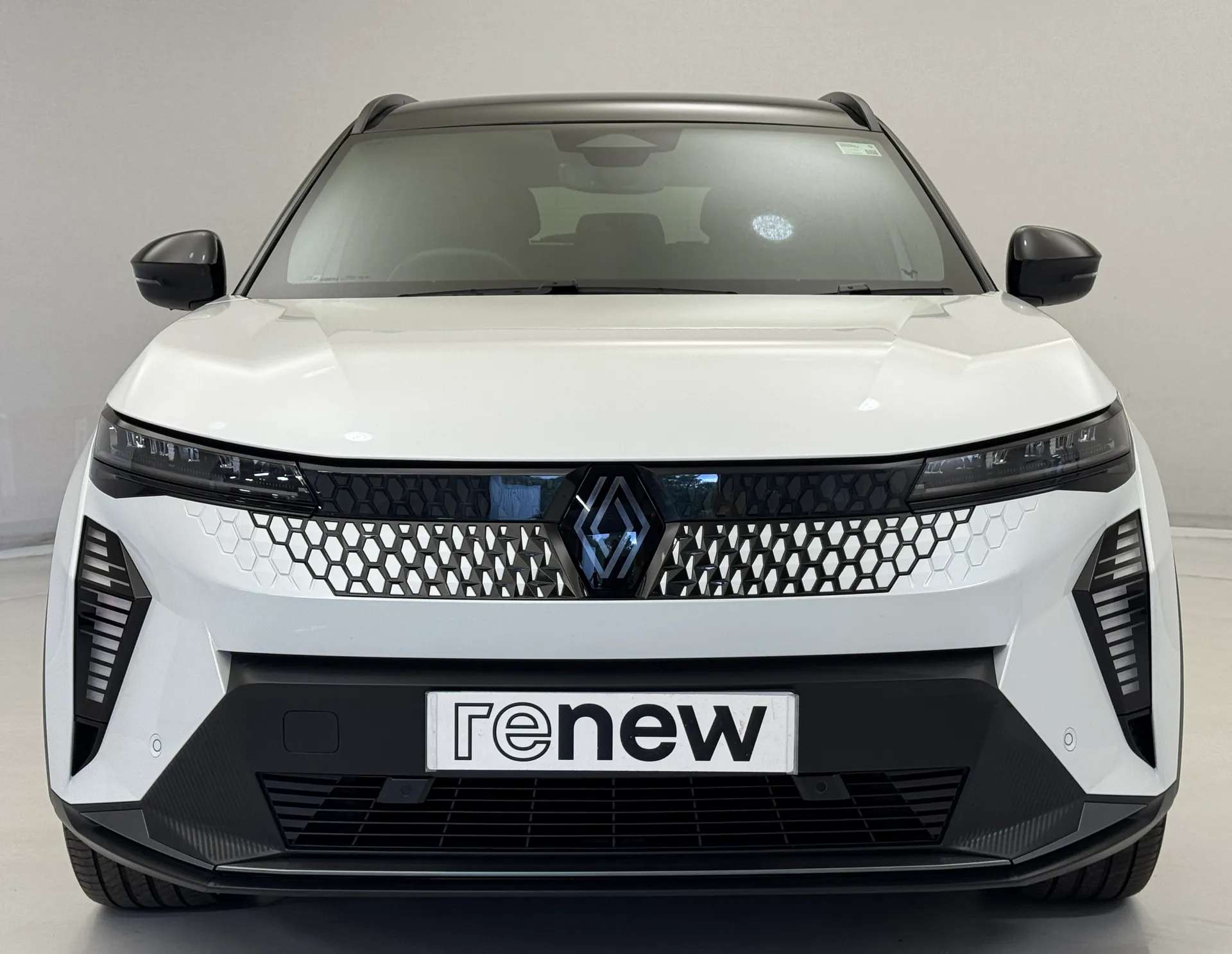 A 2025 RENAULT SCENIC E-TECH 160kW Techno Esprit Alpine 87kWh Long Range 5dr AT A 2025 RENAULT SCENIC E-TECH 160kW Techno Esprit Alpine 87kWh Long Range 5dr AT