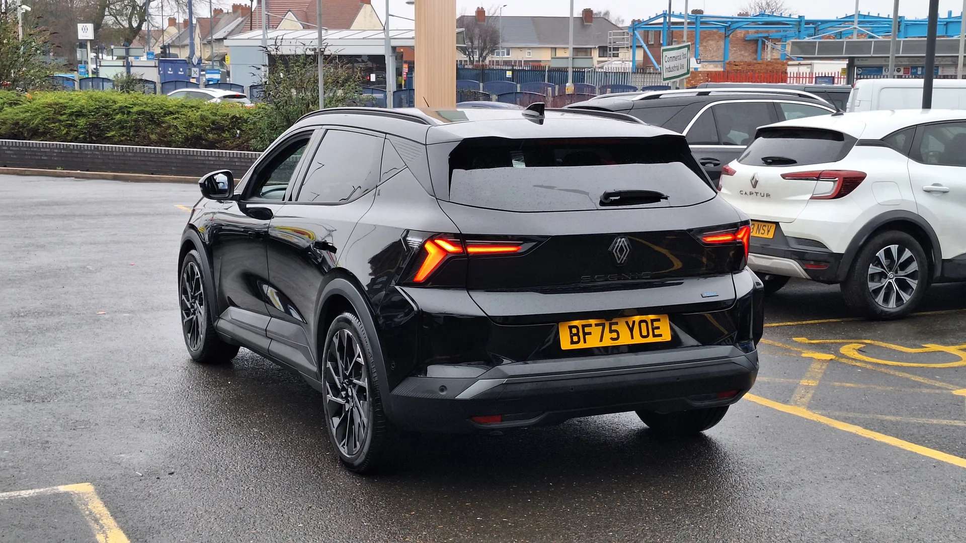 A 2025 RENAULT SCENIC E-TECH 160kW Techno Esprit Alpine 87kWh Long Range 5dr AT A 2025 RENAULT SCENIC E-TECH 160kW Techno Esprit Alpine 87kWh Long Range 5dr AT