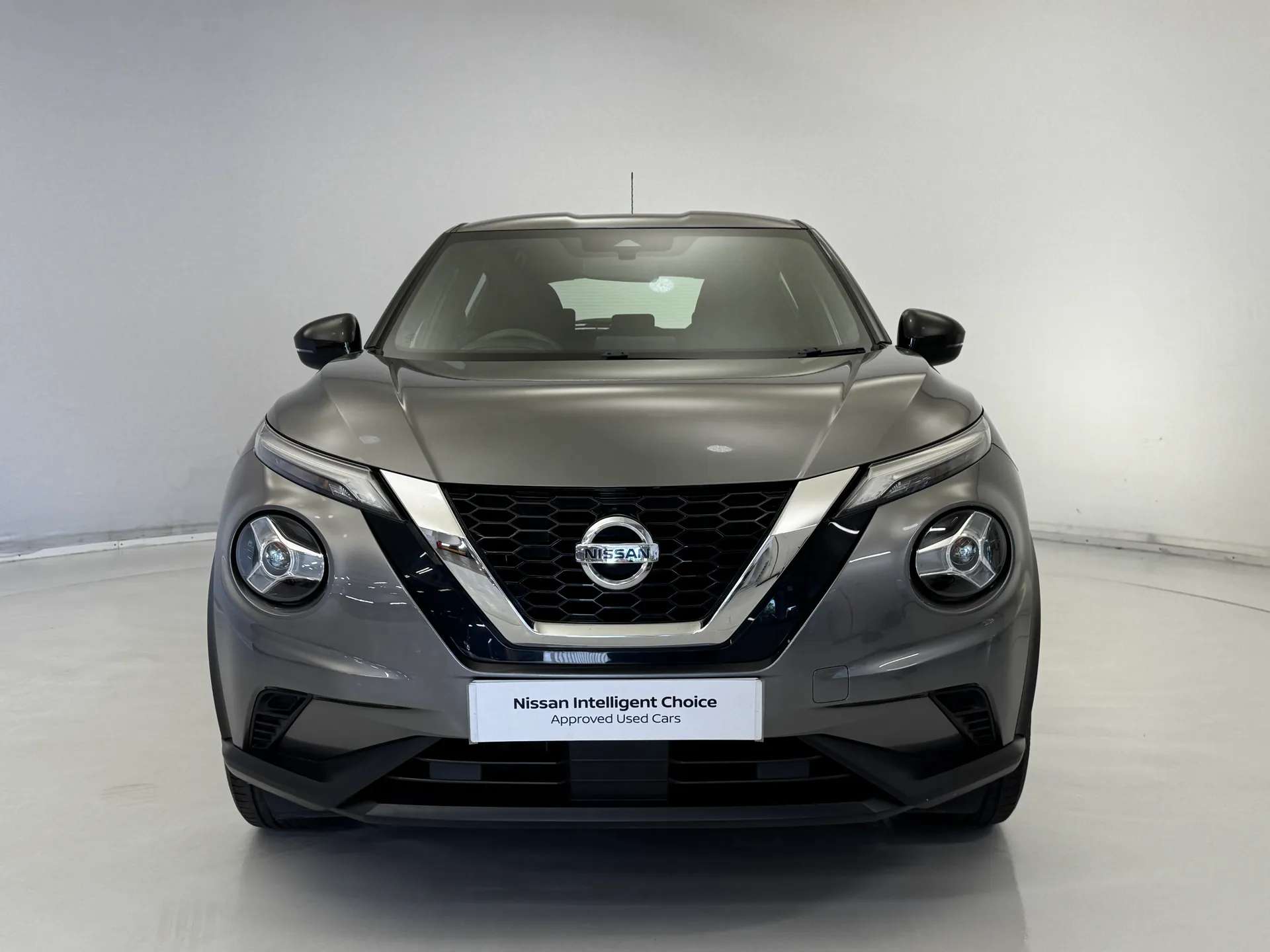 A 2020 NISSAN JUKE 1.0 DiG-T Acenta 5dr A 2020 NISSAN JUKE 1.0 DiG-T Acenta 5dr