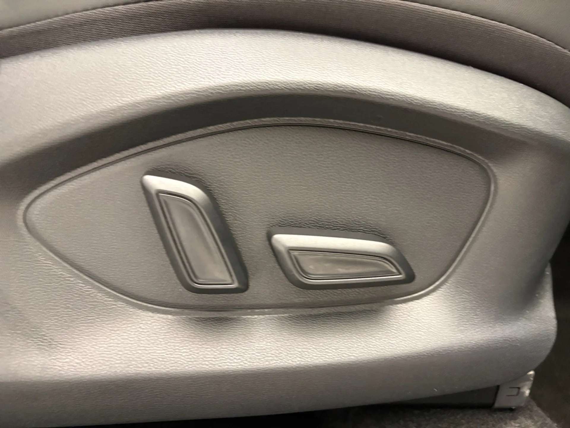 2026 MG ZS 2026 MG ZS