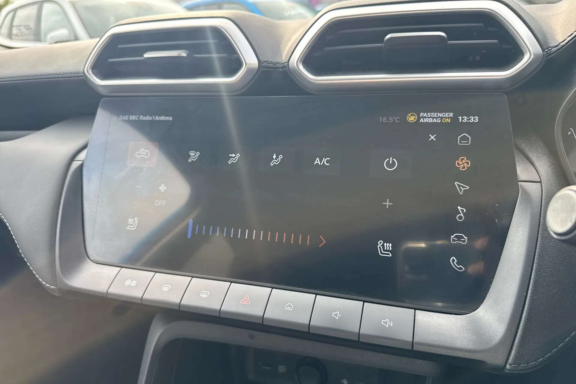 2025 MG ZS 2025 MG ZS