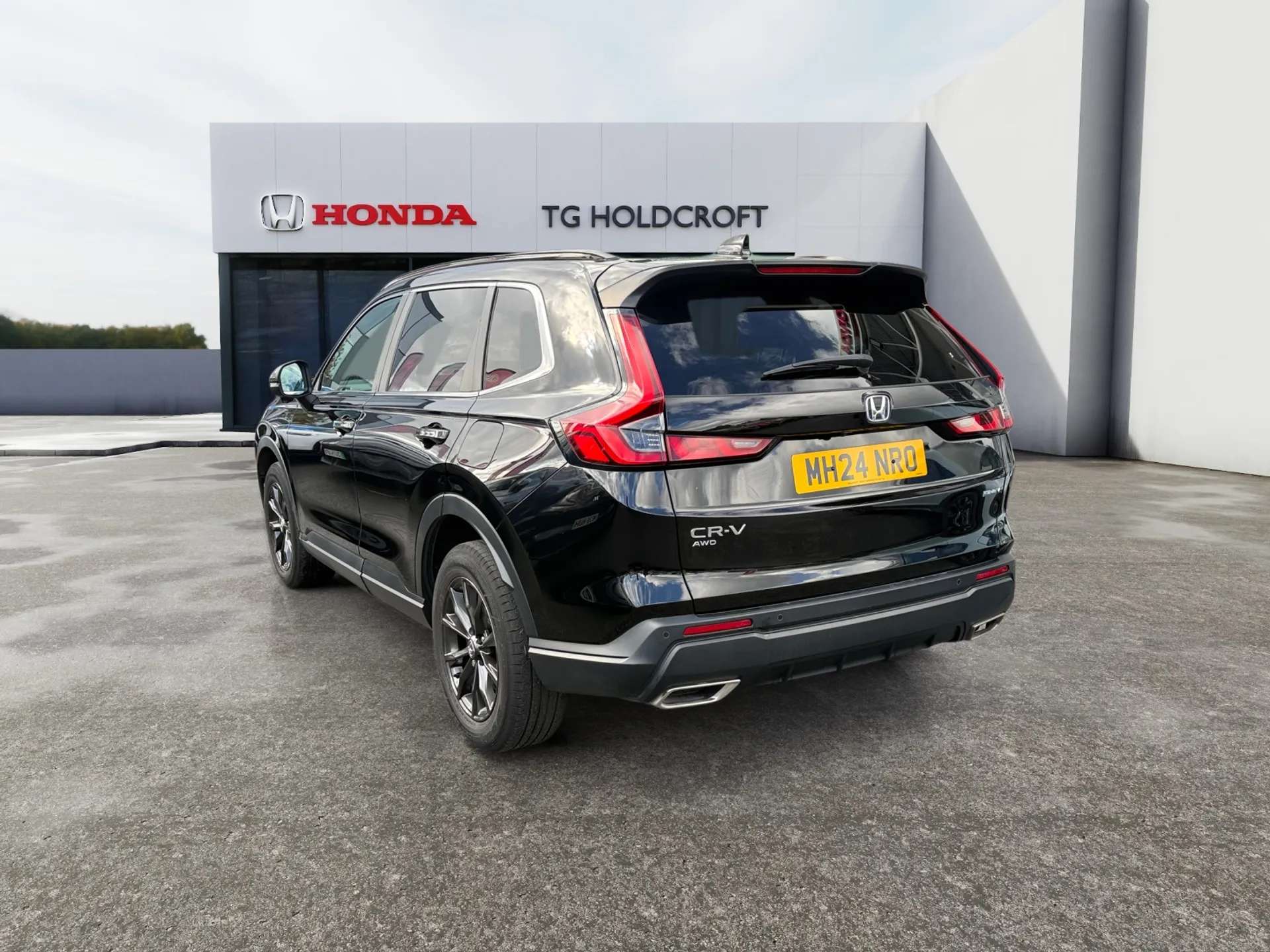 A 2024 HONDA CR-V 2.0 eHEV Elegance 5dr eCVT A 2024 HONDA CR-V 2.0 eHEV Elegance 5dr eCVT