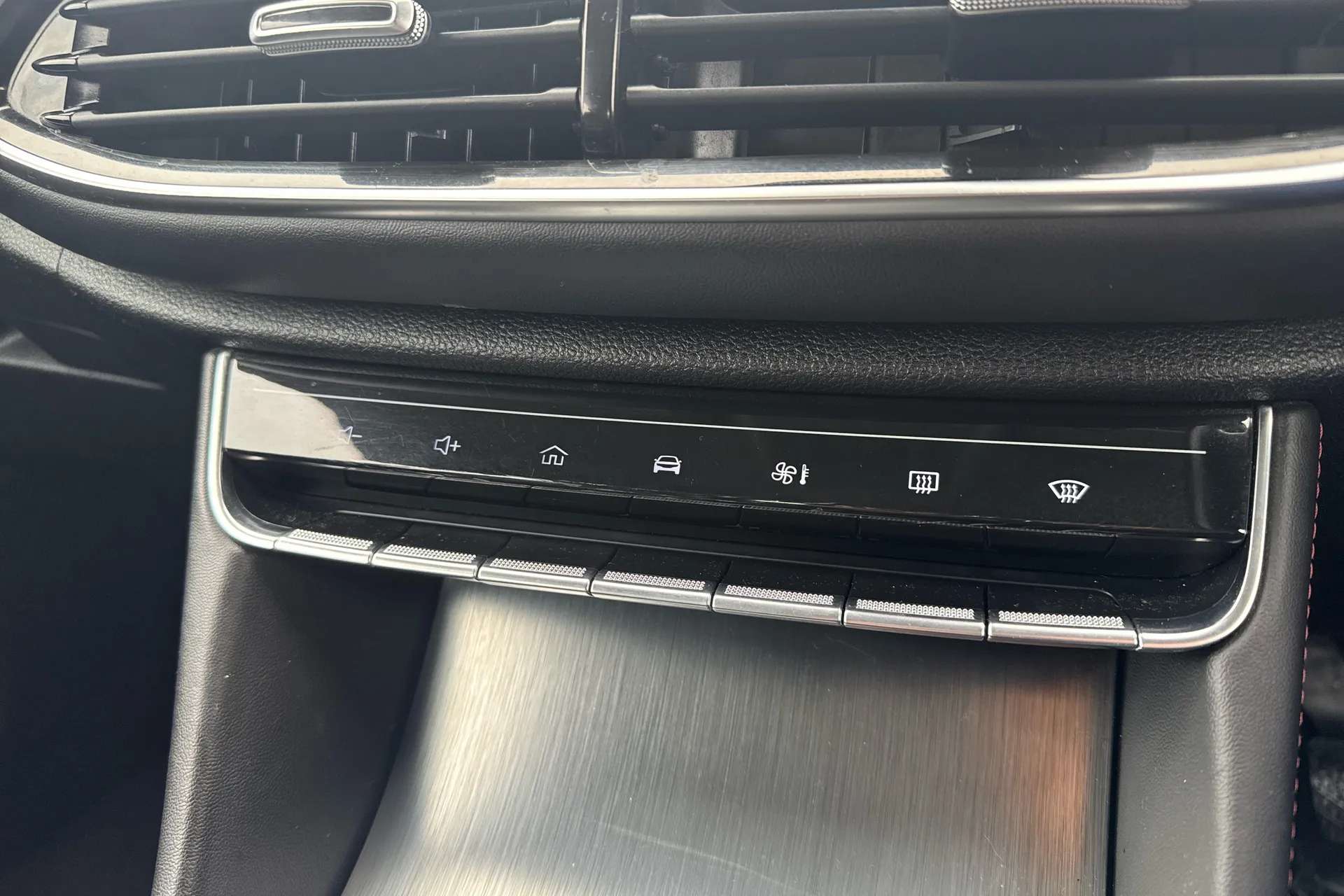 2022 MG HS 2022 MG HS