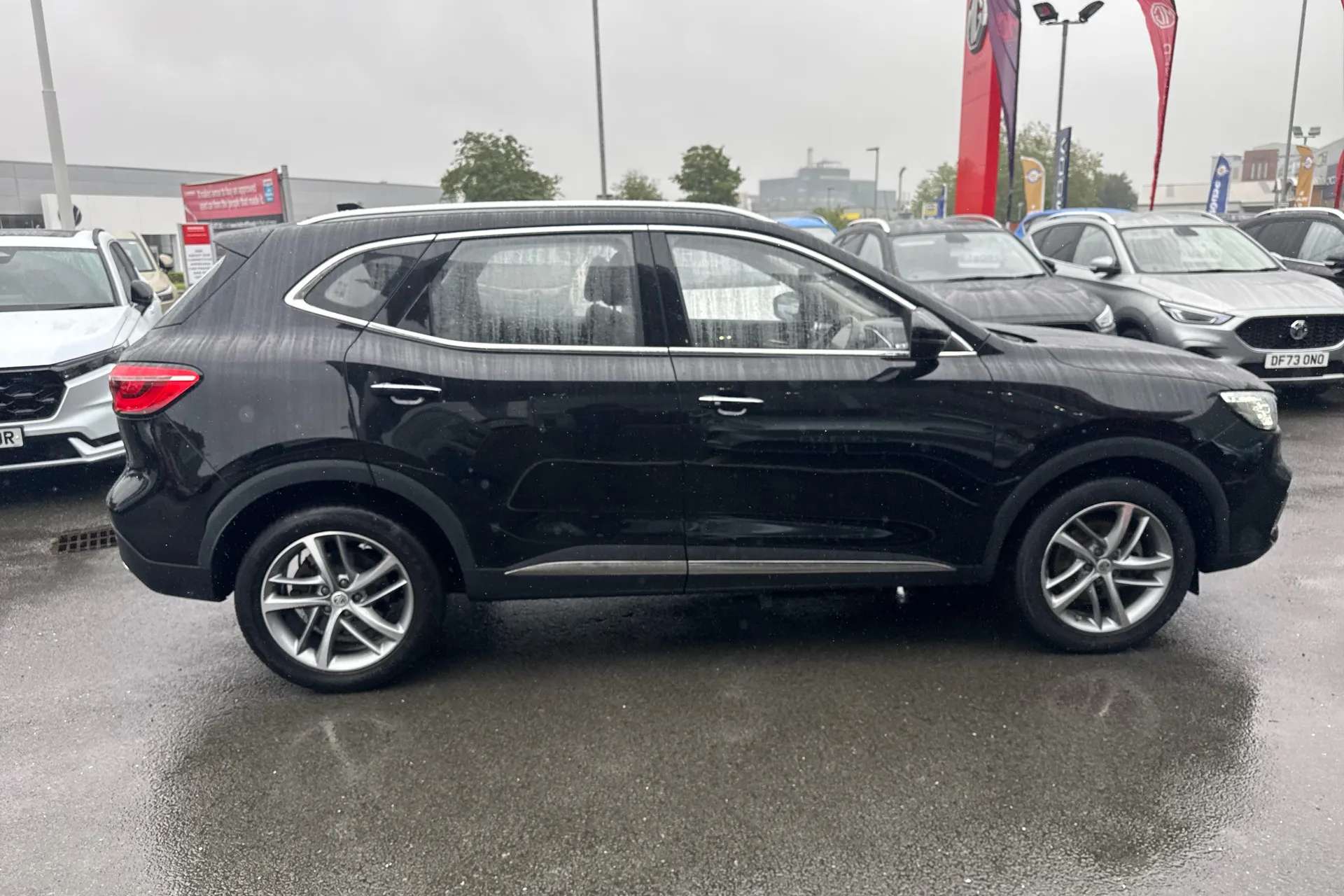 2022 MG HS 2022 MG HS