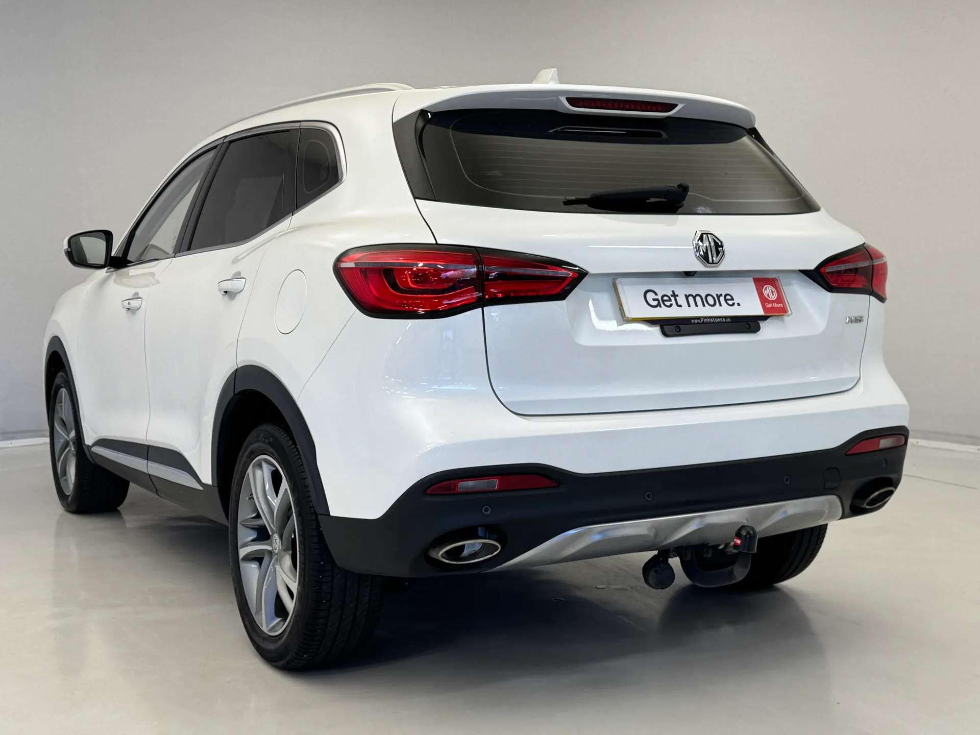 2022 MG HS 2022 MG HS