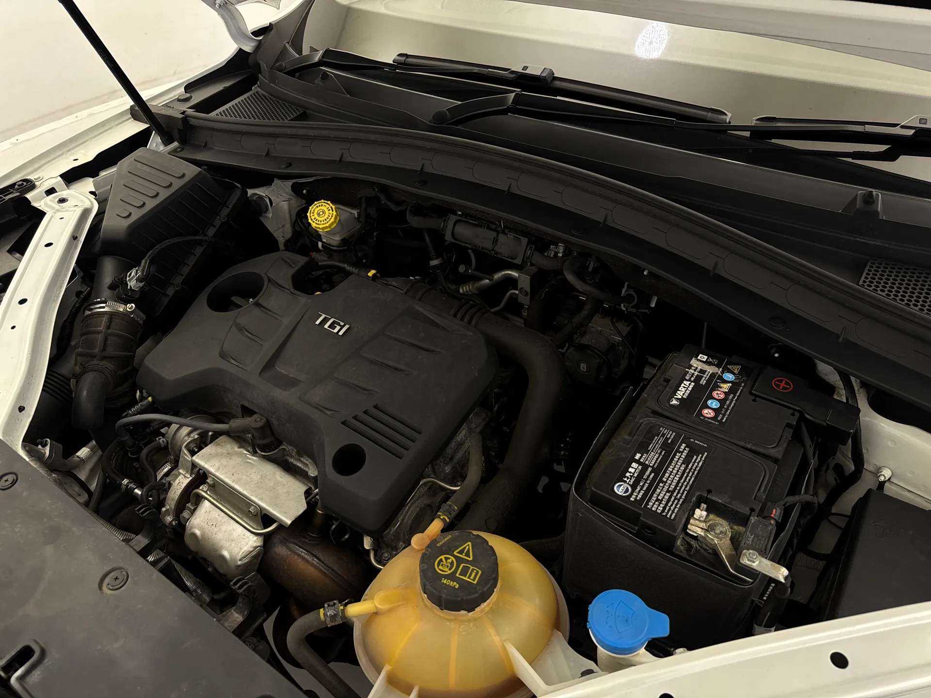 2022 MG HS 2022 MG HS