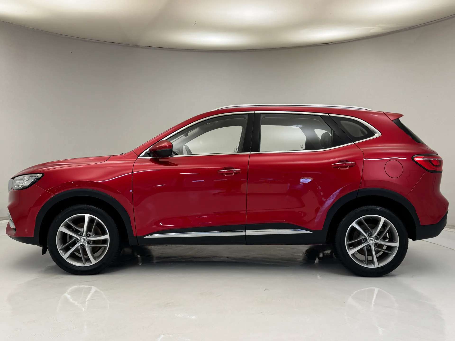 2022 MG HS 2022 MG HS
