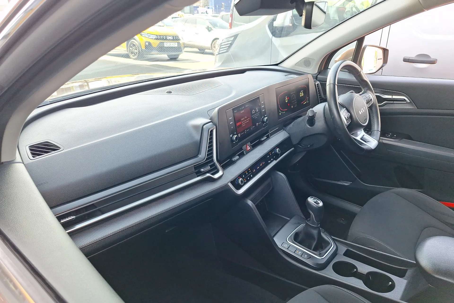 2023 KIA SPORTAGE 2023 KIA SPORTAGE
