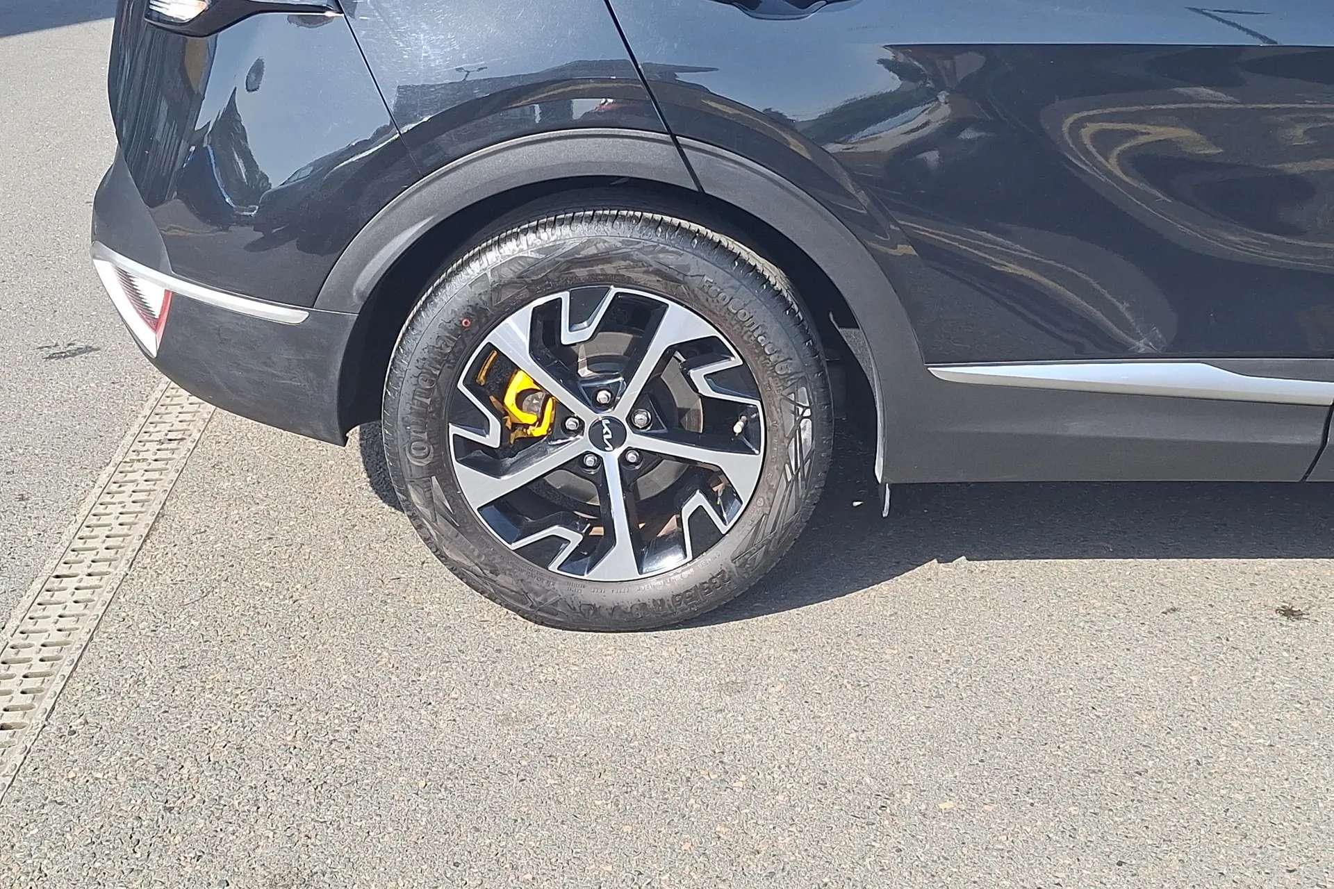 A 2022 KIA SPORTAGE 1.6T GDi ISG 3 5dr A 2022 KIA SPORTAGE 1.6T GDi ISG 3 5dr