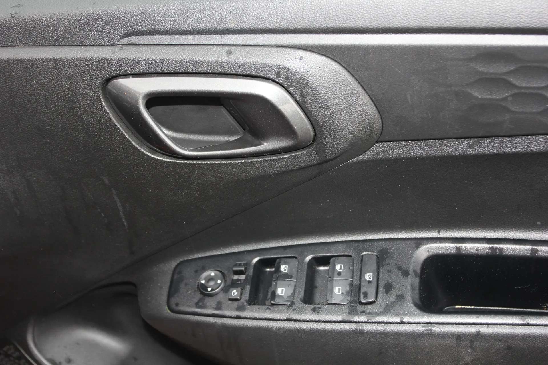 2023 HYUNDAI I10 2023 HYUNDAI I10