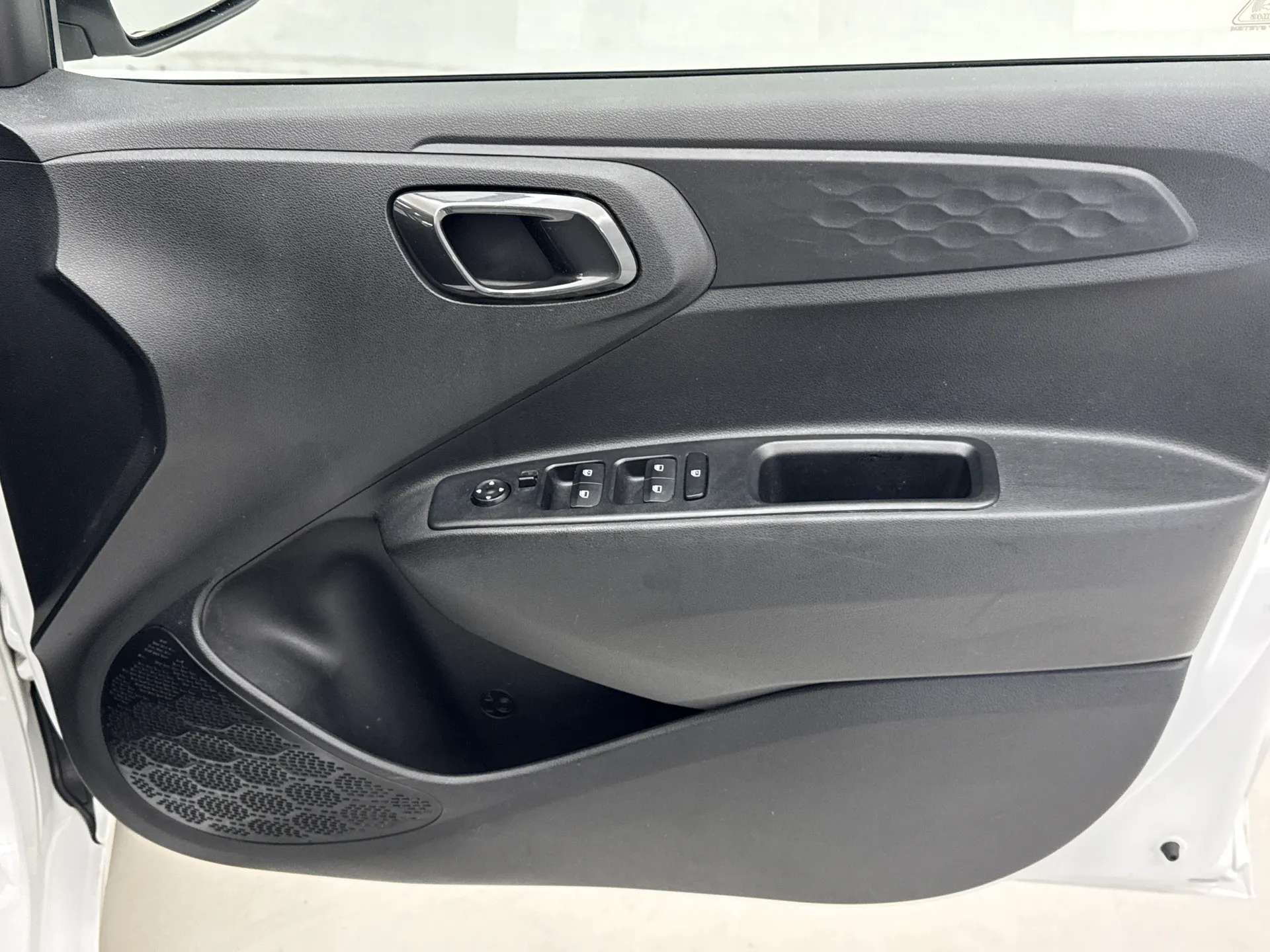 2022 HYUNDAI I10 2022 HYUNDAI I10