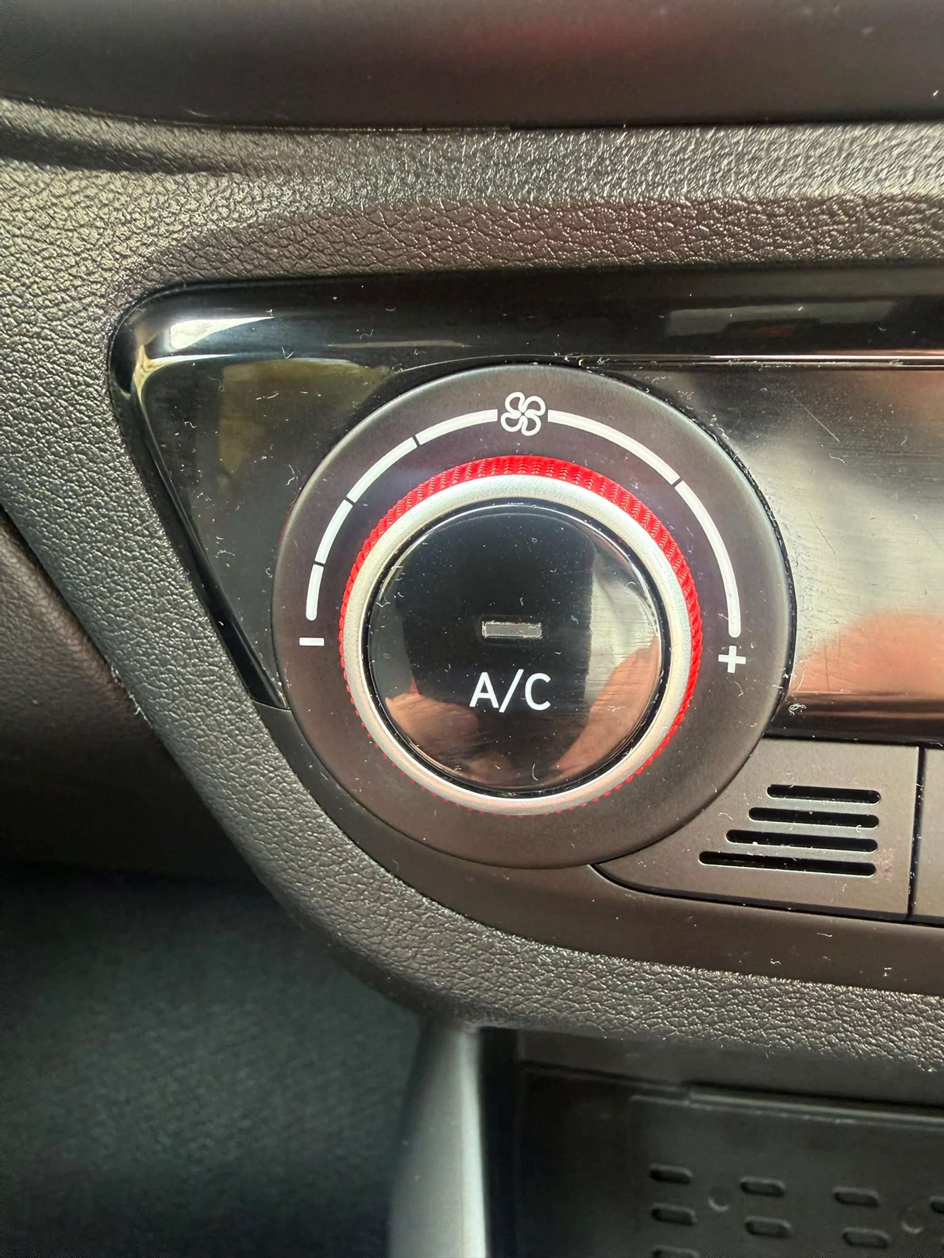 2023 HYUNDAI I10 2023 HYUNDAI I10