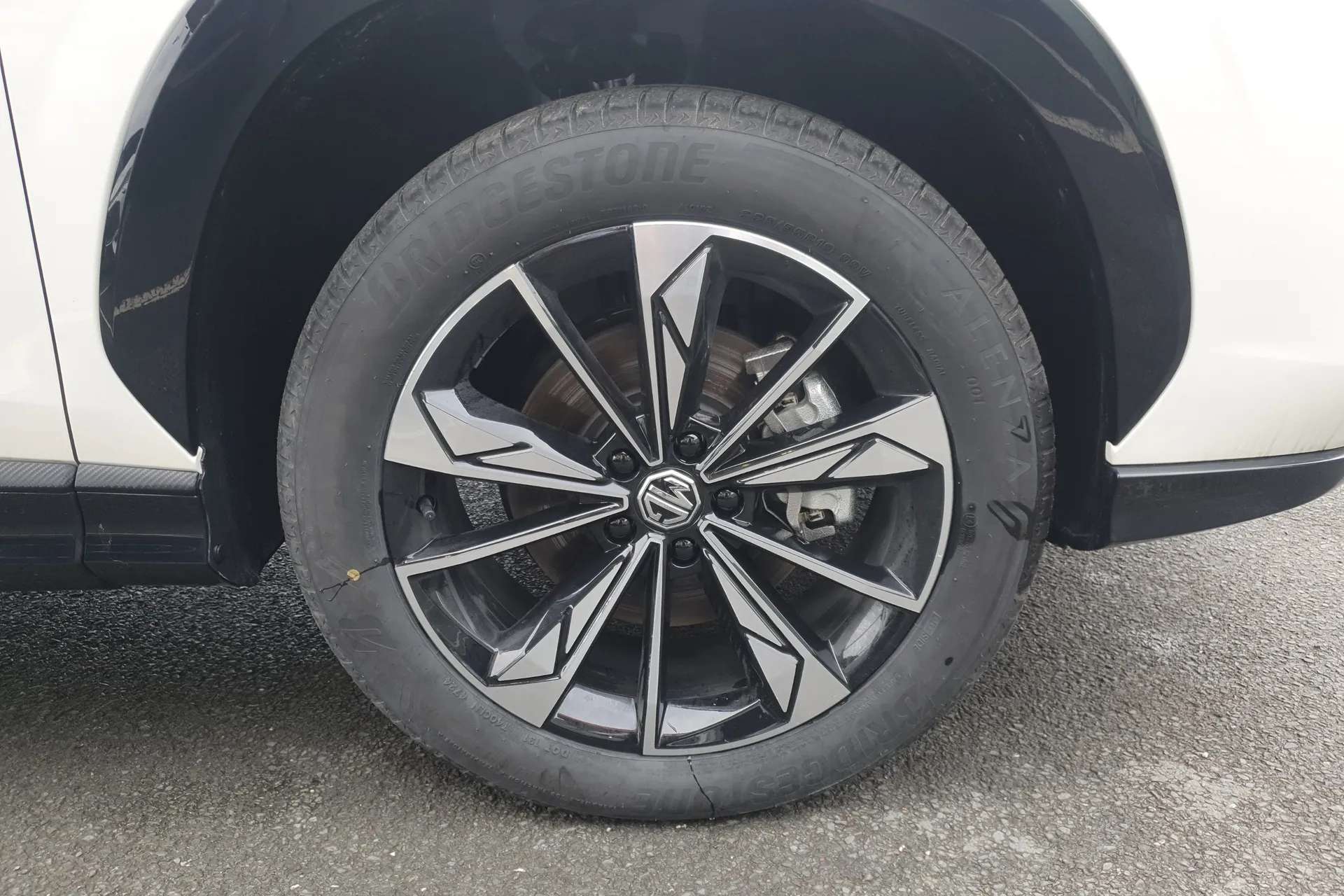 A 2026 MG MOTOR UK HS 1.5 T-GDI SE 5dr DCT A 2026 MG MOTOR UK HS 1.5 T-GDI SE 5dr DCT