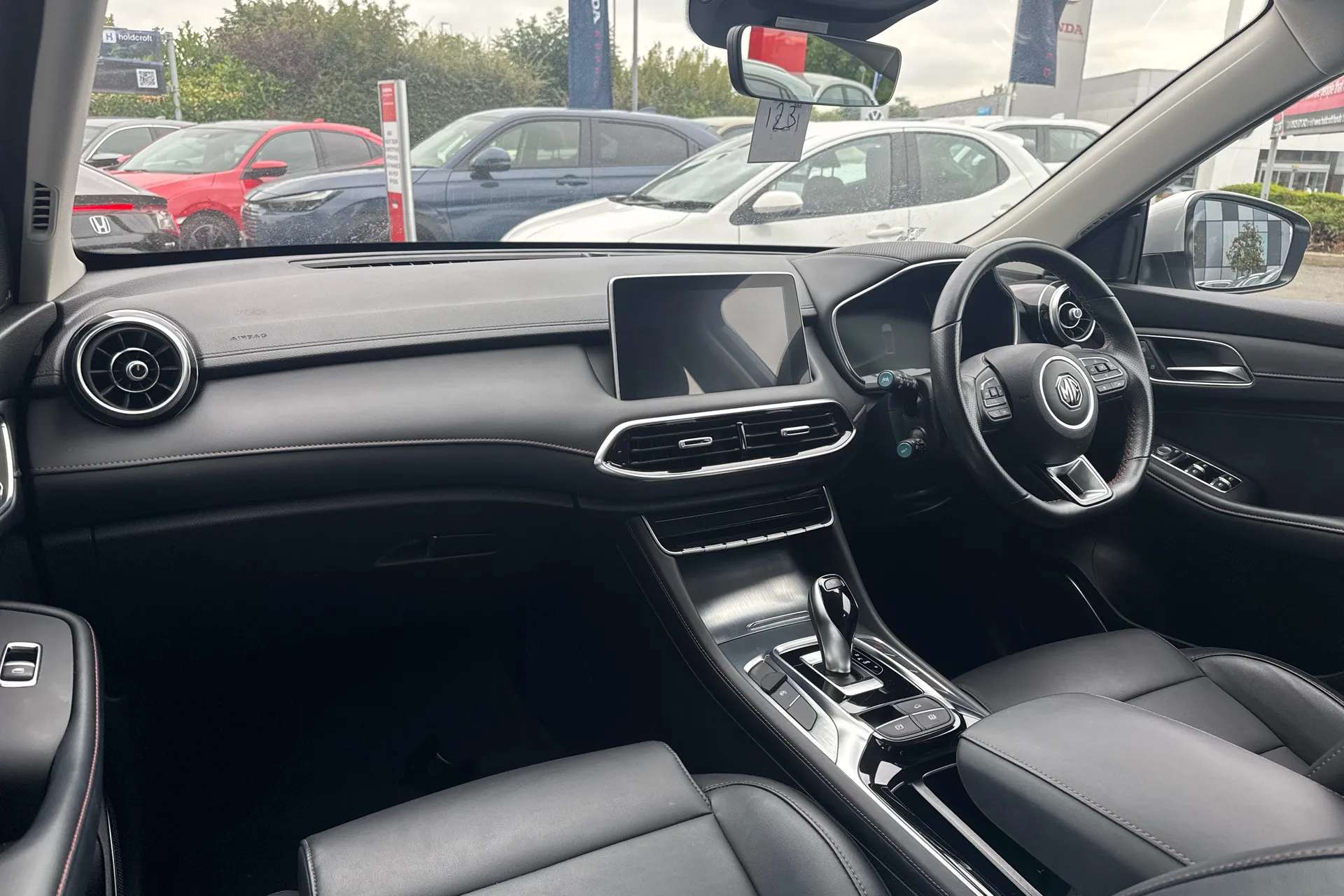 A 2023 MG HS 1.5 T-GDI SE 5dr DCT A 2023 MG HS 1.5 T-GDI SE 5dr DCT