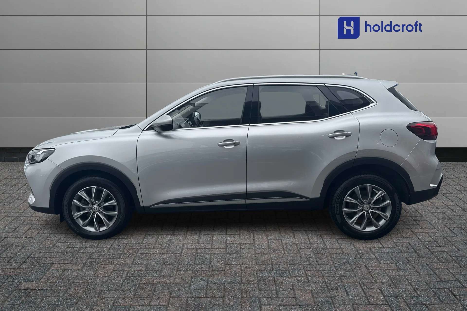 2023 MG HS 2023 MG HS