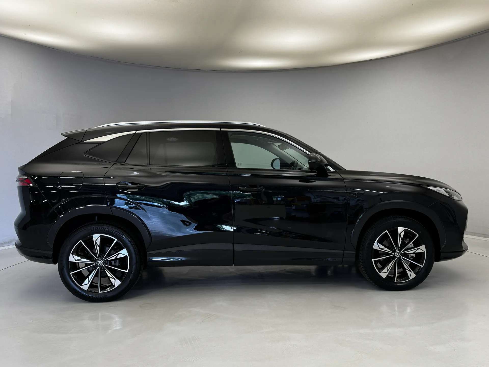 A 2025 MG HS 1.5 T-GDI Trophy 5dr ð¤TOP OF THE RANGE + 8.9%APRð¤ A 2025 MG HS 1.5 T-GDI Trophy 5dr ð¤TOP OF THE RANGE + 8.9%APRð¤