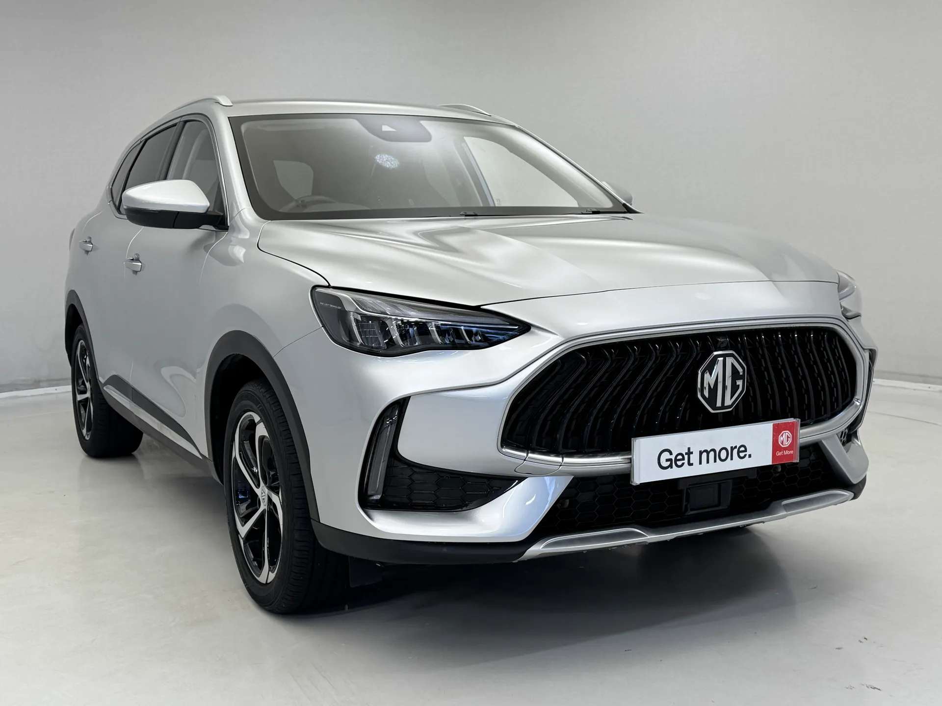 A 2023 MG MOTOR UK HS 1.5 T-GDI Trophy 5dr â
LOW MILES â
A 2023 MG MOTOR UK HS 1.5 T-GDI Trophy 5dr â
LOW MILES â