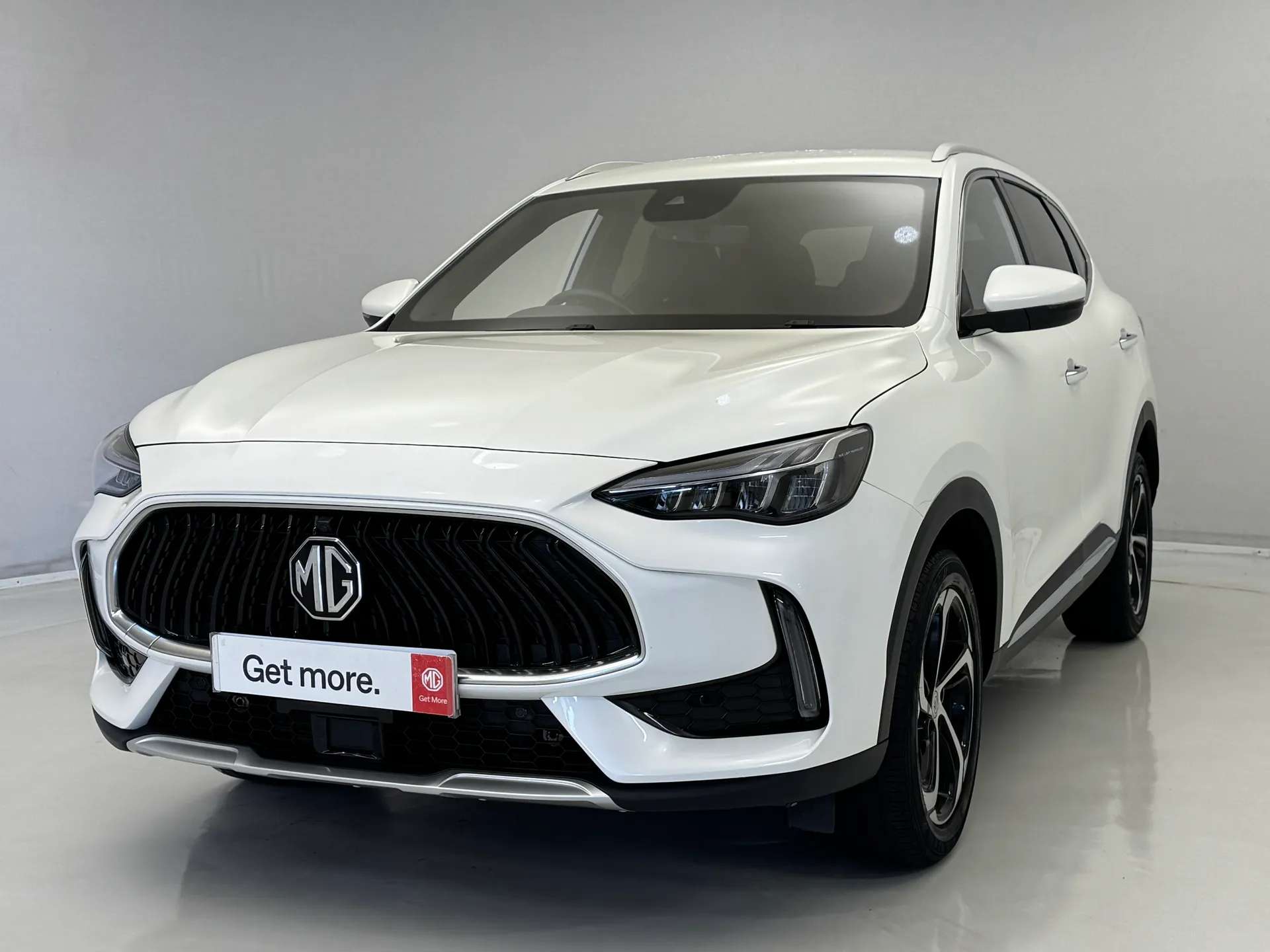 A 2023 MG HS 1.5 T-GDI Trophy 5dr ð 27,506 Miles ð A 2023 MG HS 1.5 T-GDI Trophy 5dr ð 27,506 Miles ð