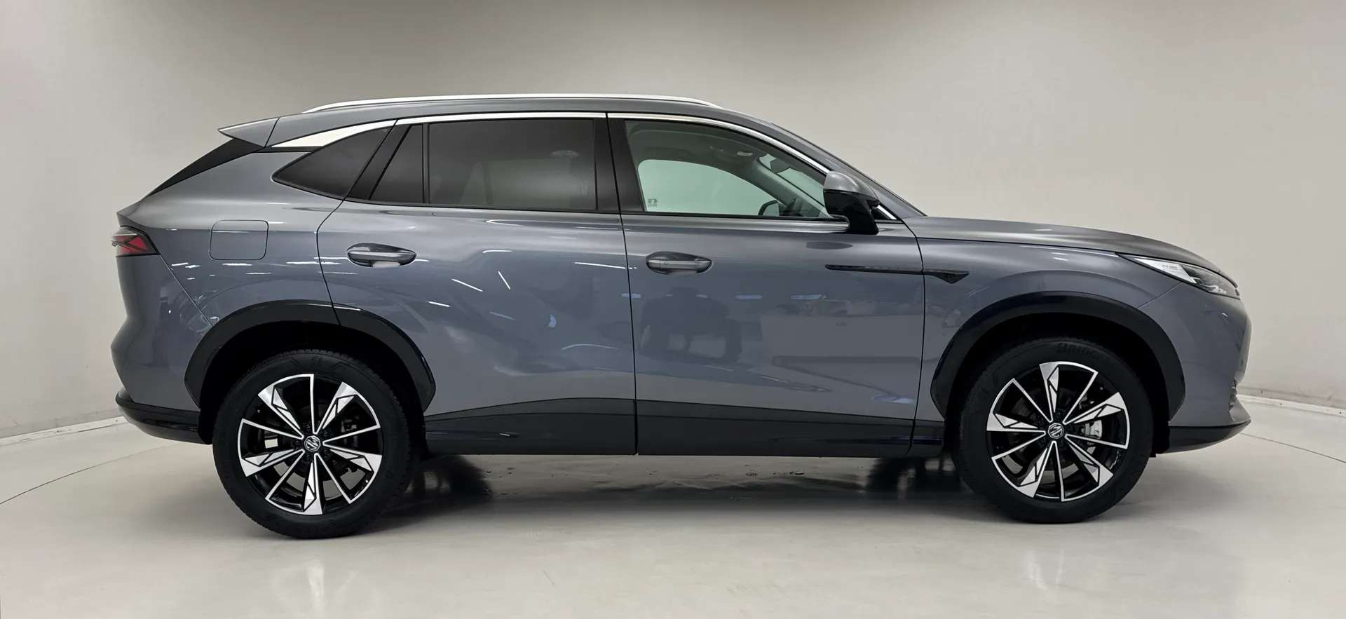 2024 MG MOTOR UK HS 2024 MG MOTOR UK HS