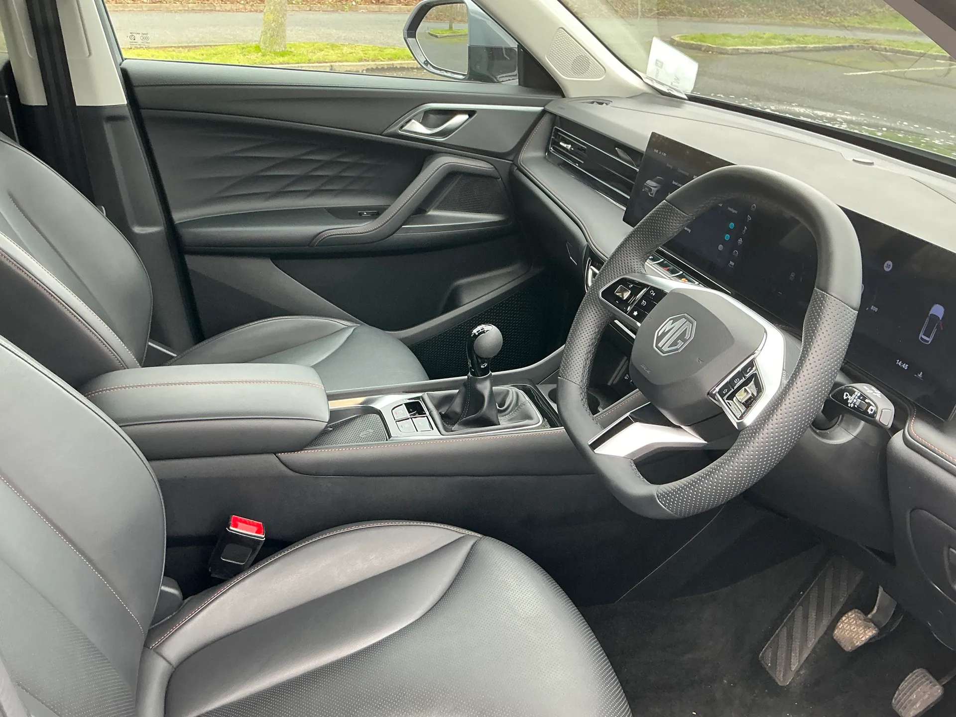 2024 MG MOTOR UK HS 2024 MG MOTOR UK HS