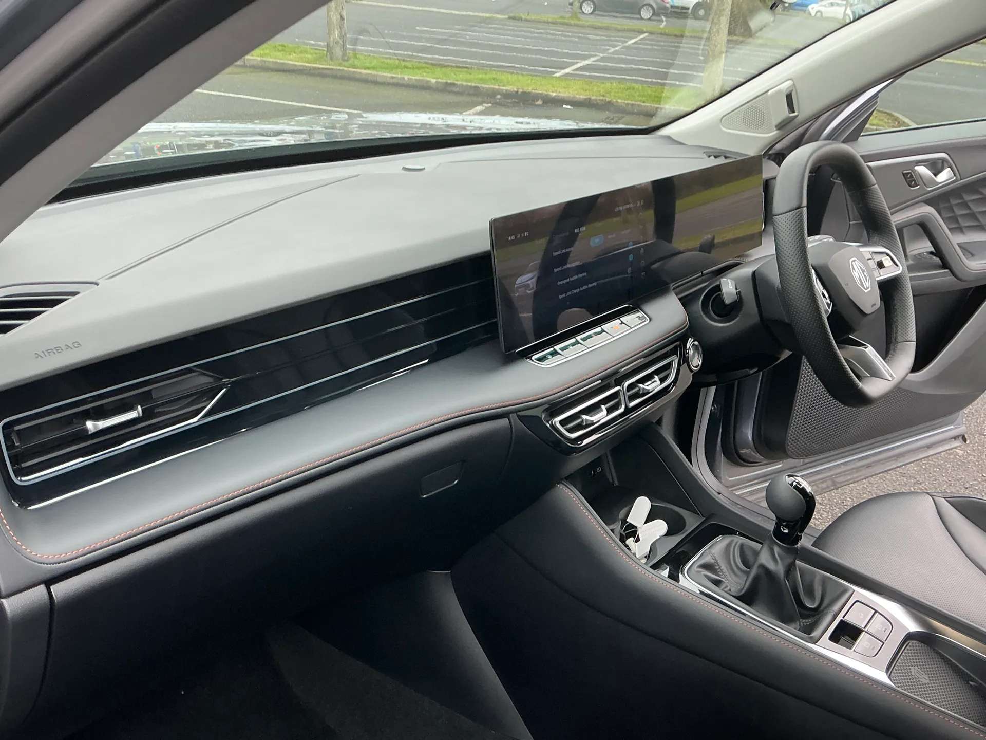 2024 MG MOTOR UK HS 2024 MG MOTOR UK HS