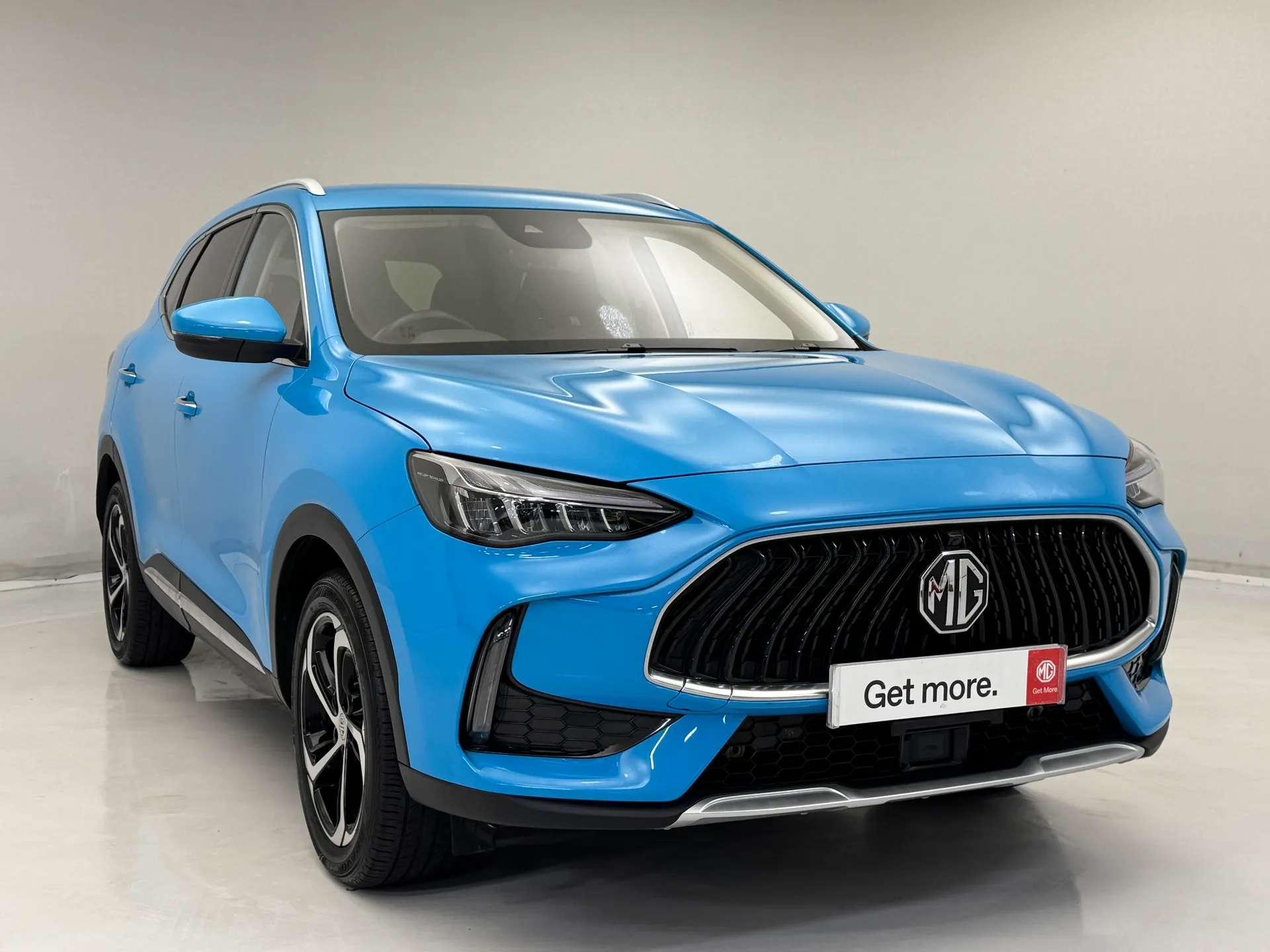 A 2024 MG HS 1.5 T-GDI Trophy 5dr â
Trophy â
A 2024 MG HS 1.5 T-GDI Trophy 5dr â
Trophy â
