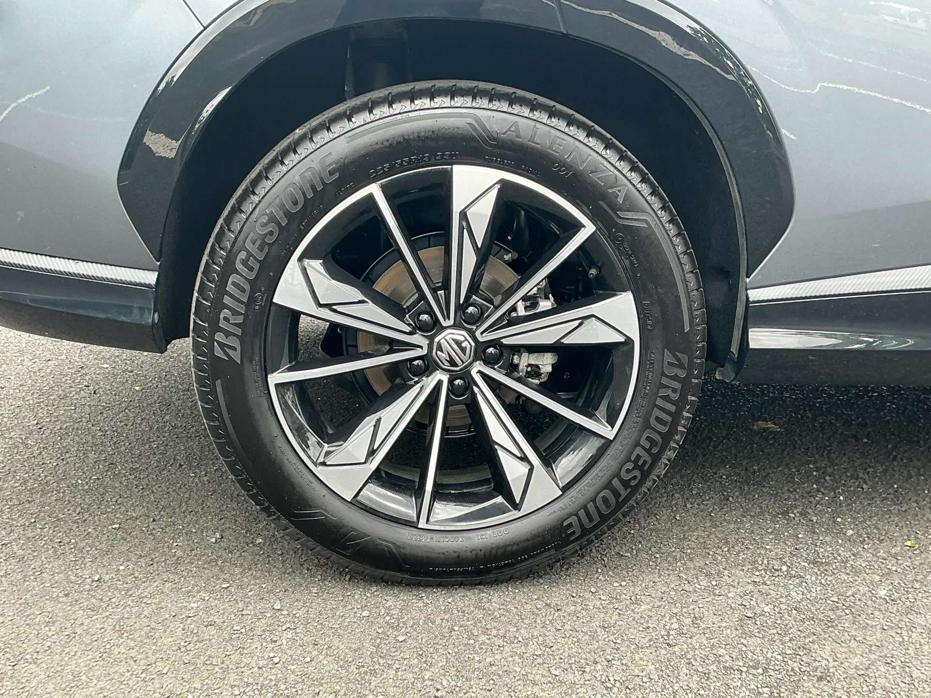 2026 MG HS 2026 MG HS
