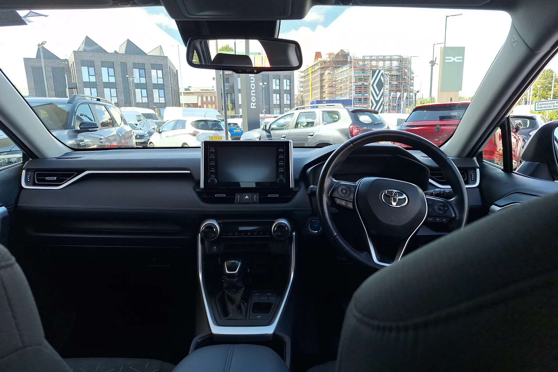 A 2021 TOYOTA RAV4 2.5 VVT-i Hybrid Design 5dr CVT 2WD A 2021 TOYOTA RAV4 2.5 VVT-i Hybrid Design 5dr CVT 2WD