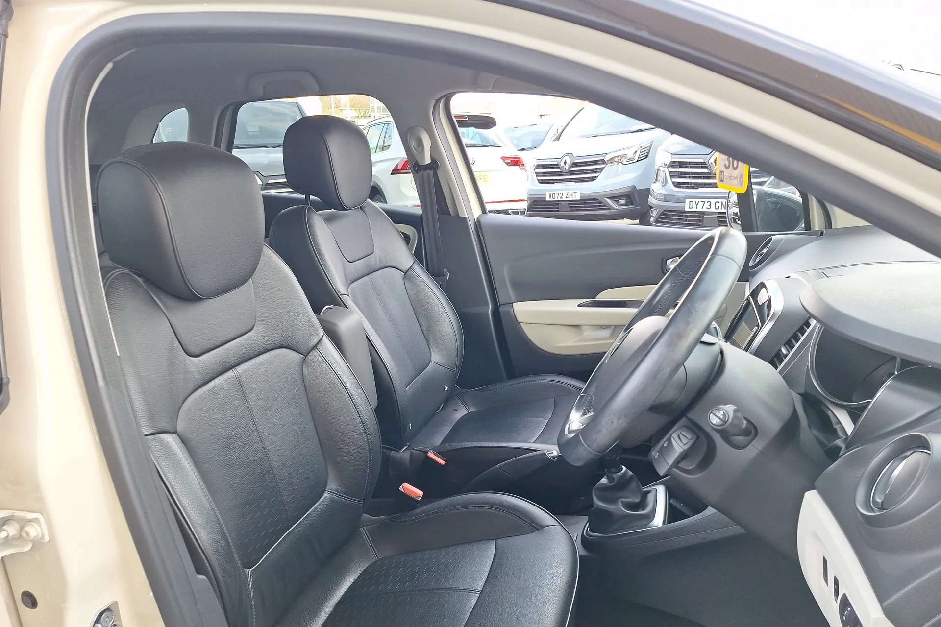 2018 RENAULT CAPTUR 2018 RENAULT CAPTUR