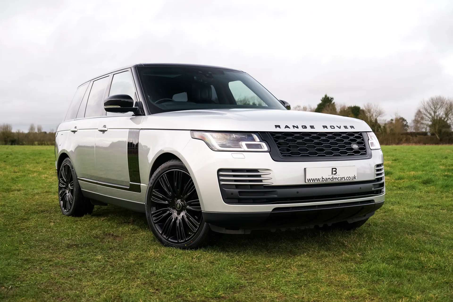 A 2019 LAND ROVER RANGE ROVER 3.0 SDV6 Vogue 4dr Auto A 2019 LAND ROVER RANGE ROVER 3.0 SDV6 Vogue 4dr Auto