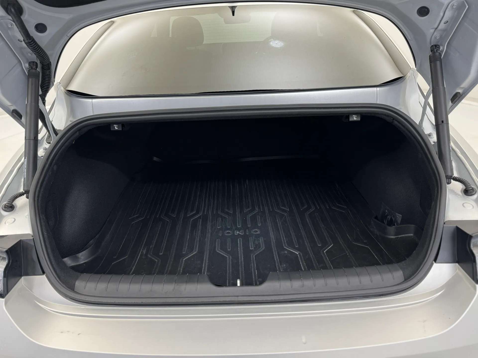 2025 HYUNDAI IONIQ 6 2025 HYUNDAI IONIQ 6