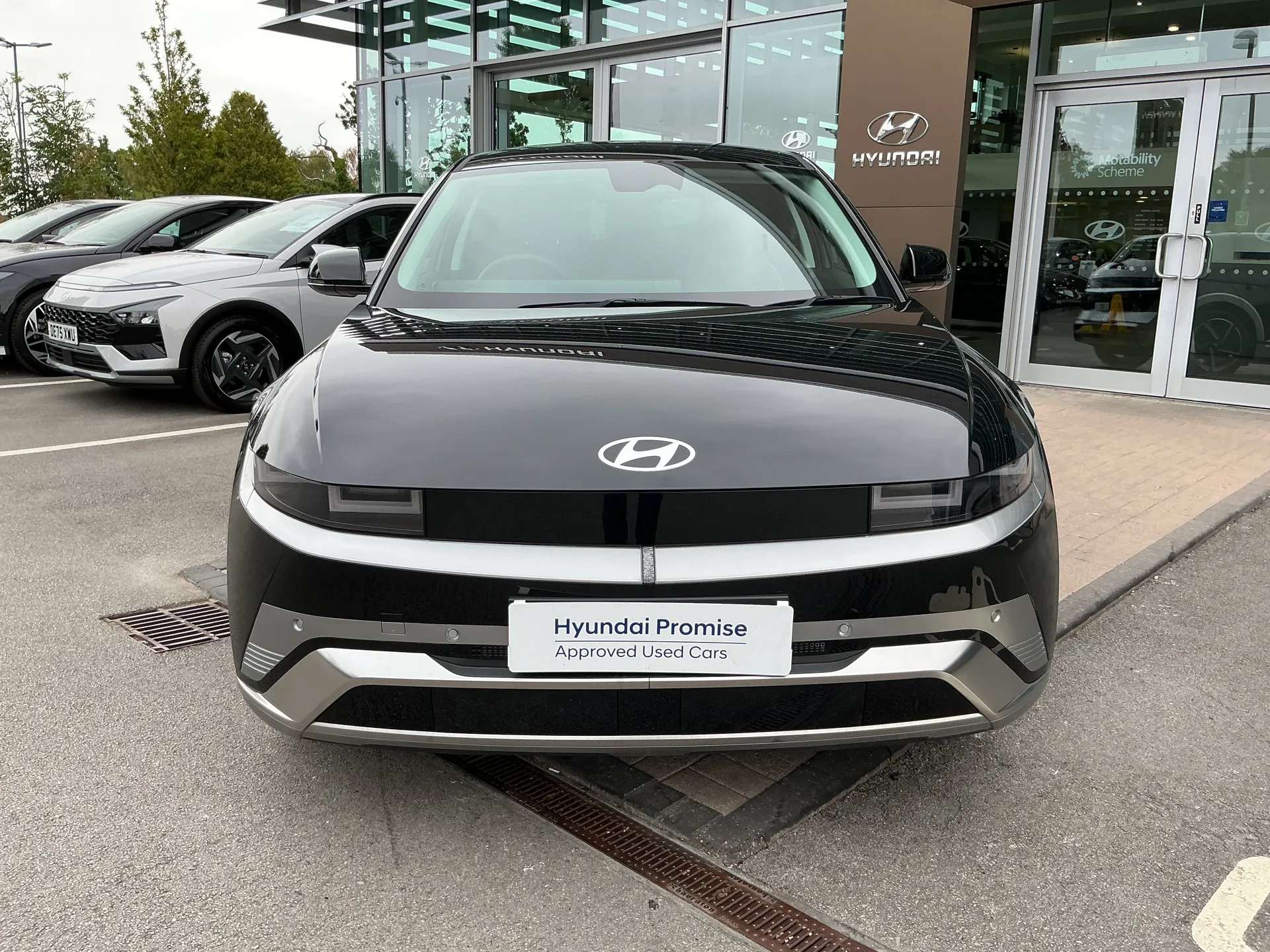 A 2026 HYUNDAI IONIQ 5 239kW Ultimate 84 kWh 5dr AWD Auto A 2026 HYUNDAI IONIQ 5 239kW Ultimate 84 kWh 5dr AWD Auto