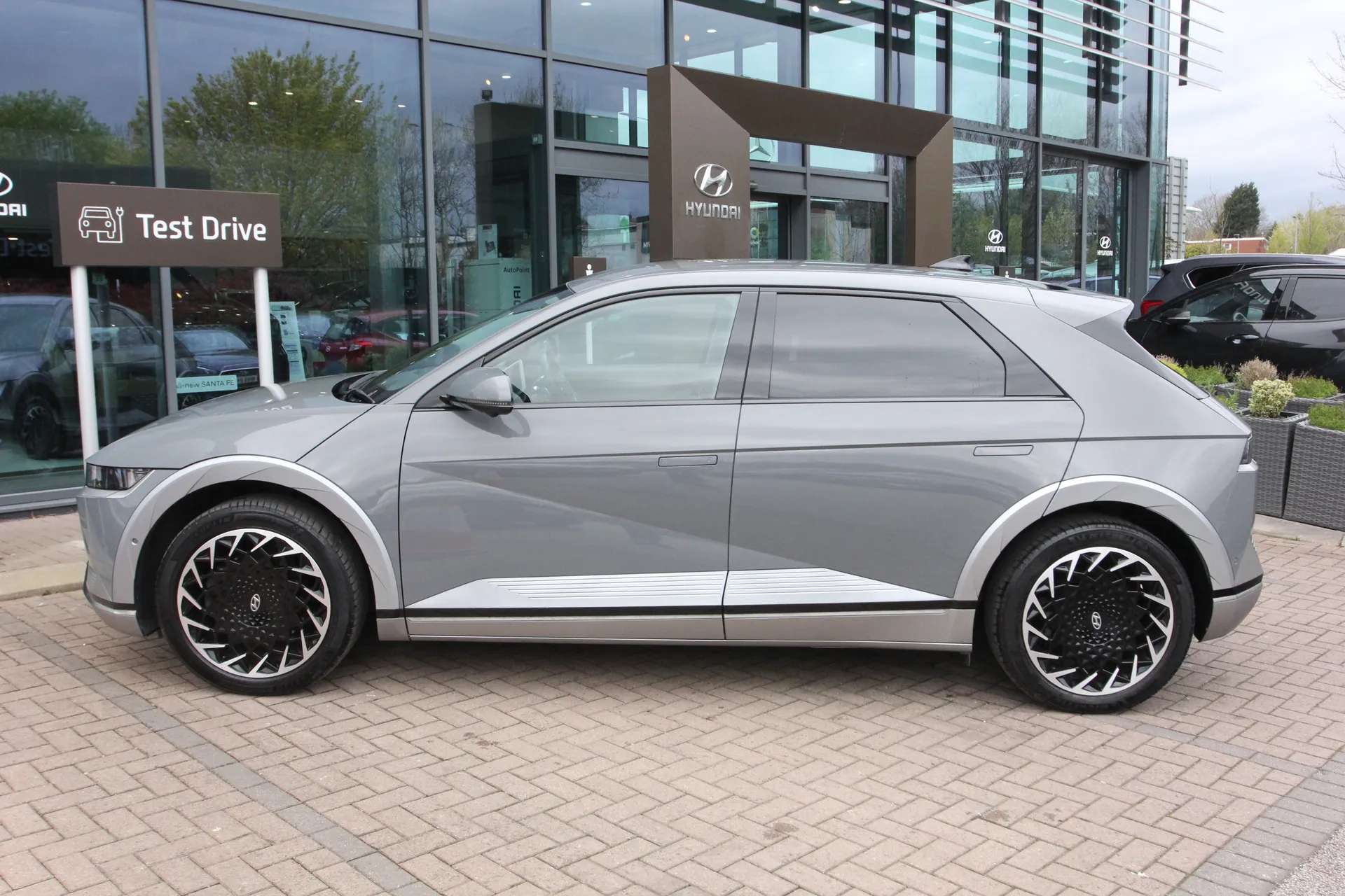 2022 HYUNDAI IONIQ 5 2022 HYUNDAI IONIQ 5