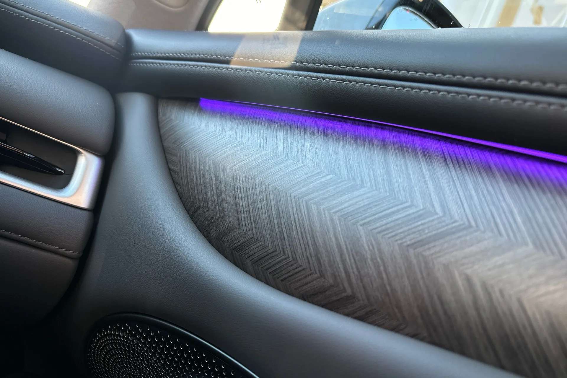 2025 MG MOTOR UK IM6 2025 MG MOTOR UK IM6