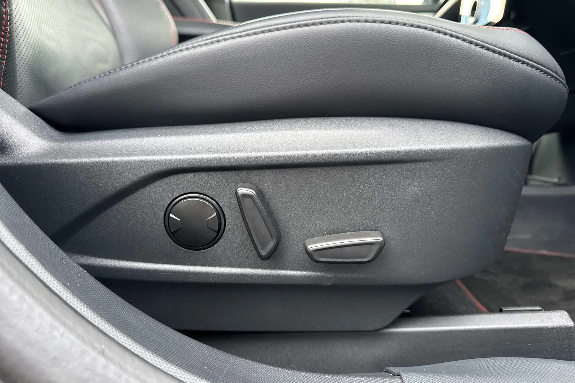 2022 FORD MUSTANG MACH-E 2022 FORD MUSTANG MACH-E