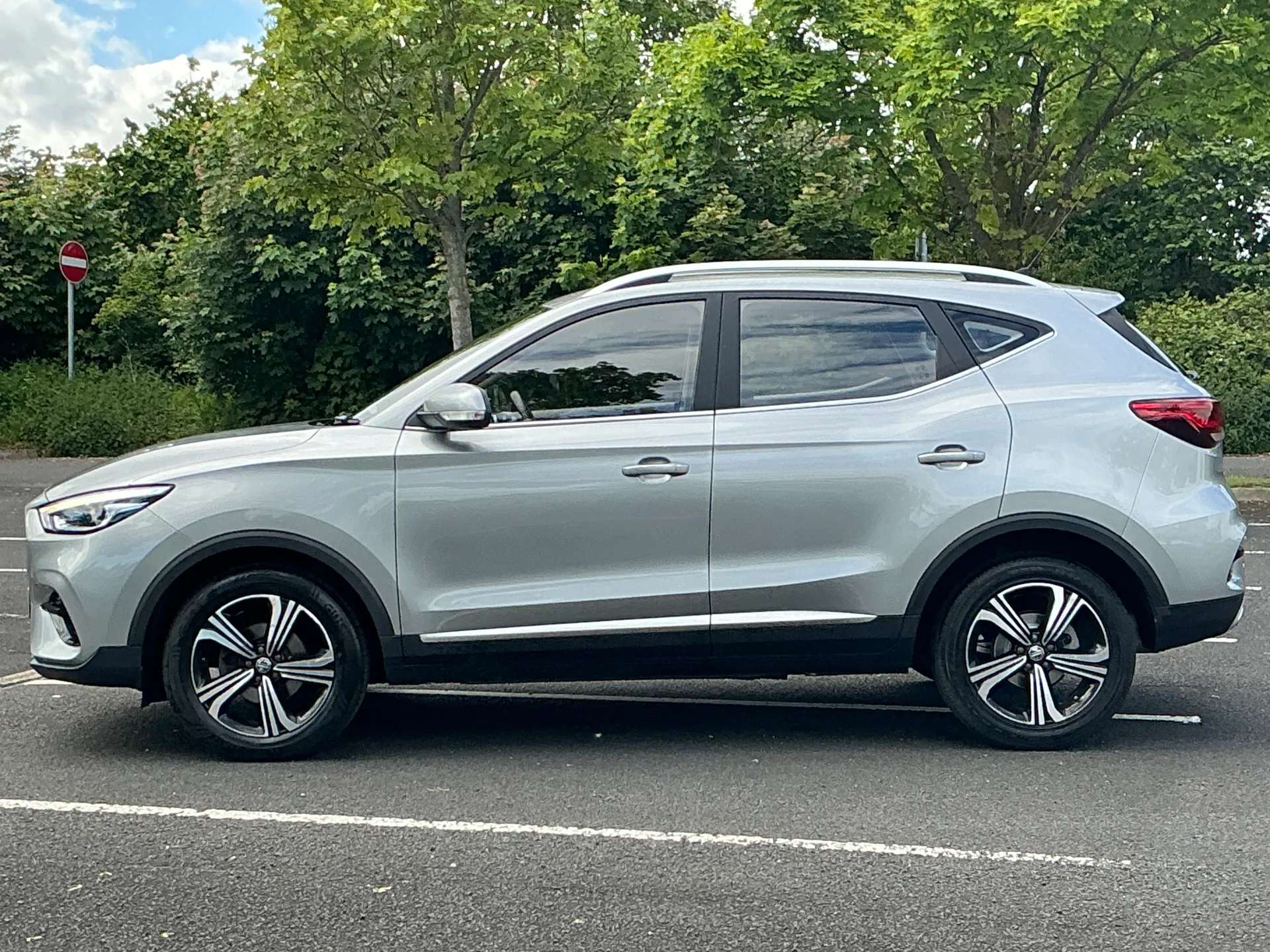 2022 MG ZS 2022 MG ZS
