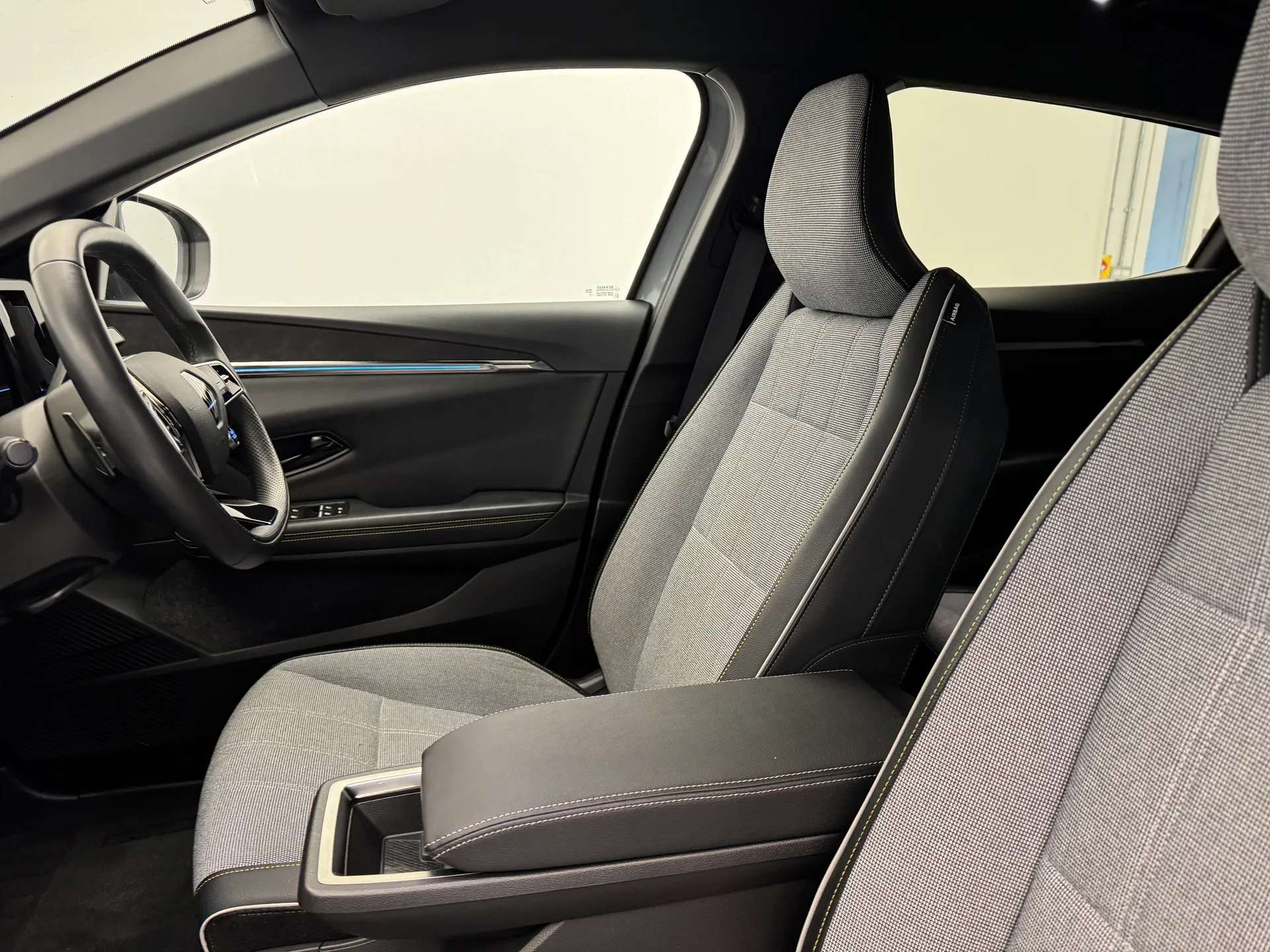 2023 RENAULT MEGANE E-TECH 2023 RENAULT MEGANE E-TECH