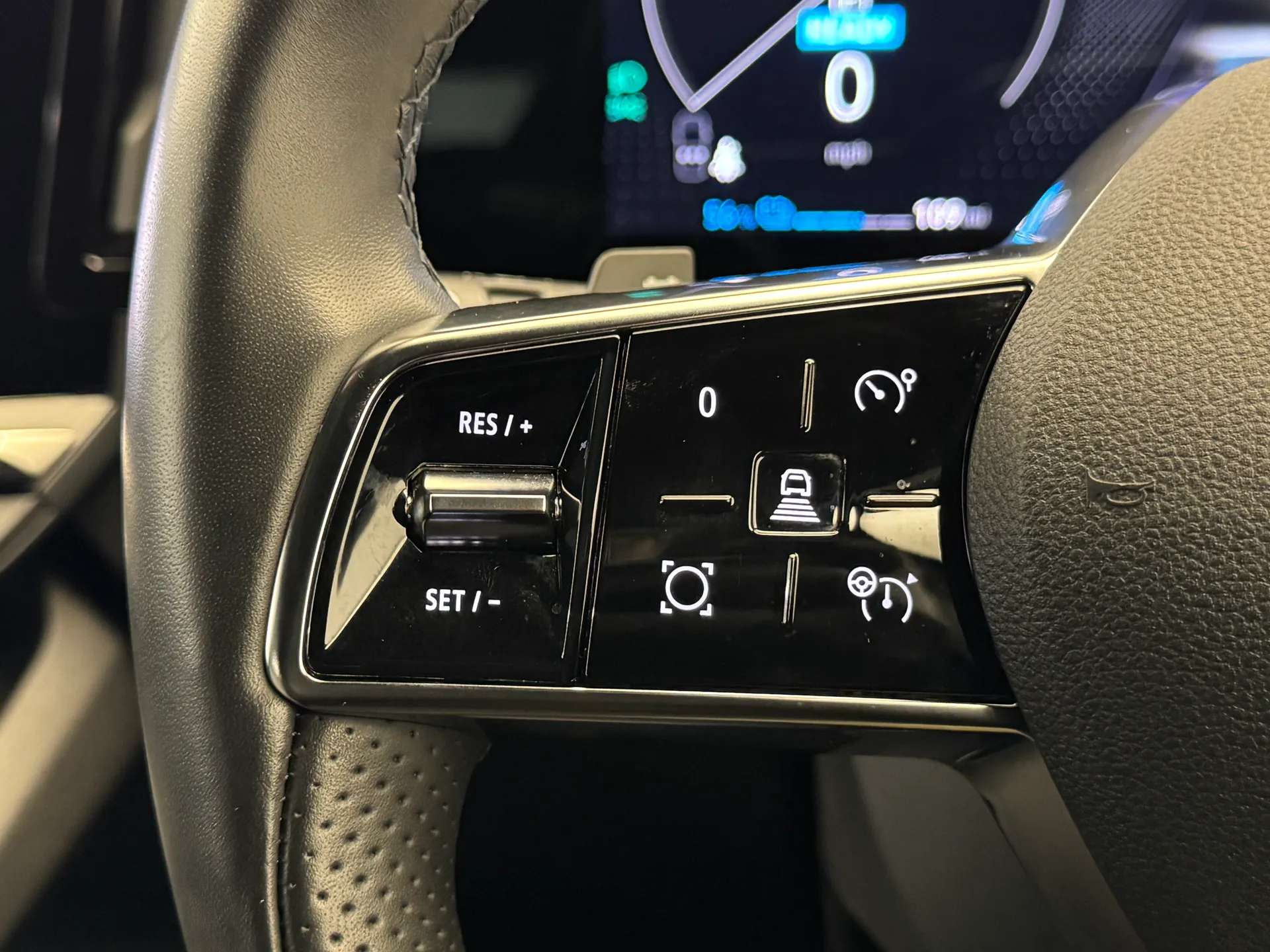 2023 RENAULT MEGANE E-TECH 2023 RENAULT MEGANE E-TECH