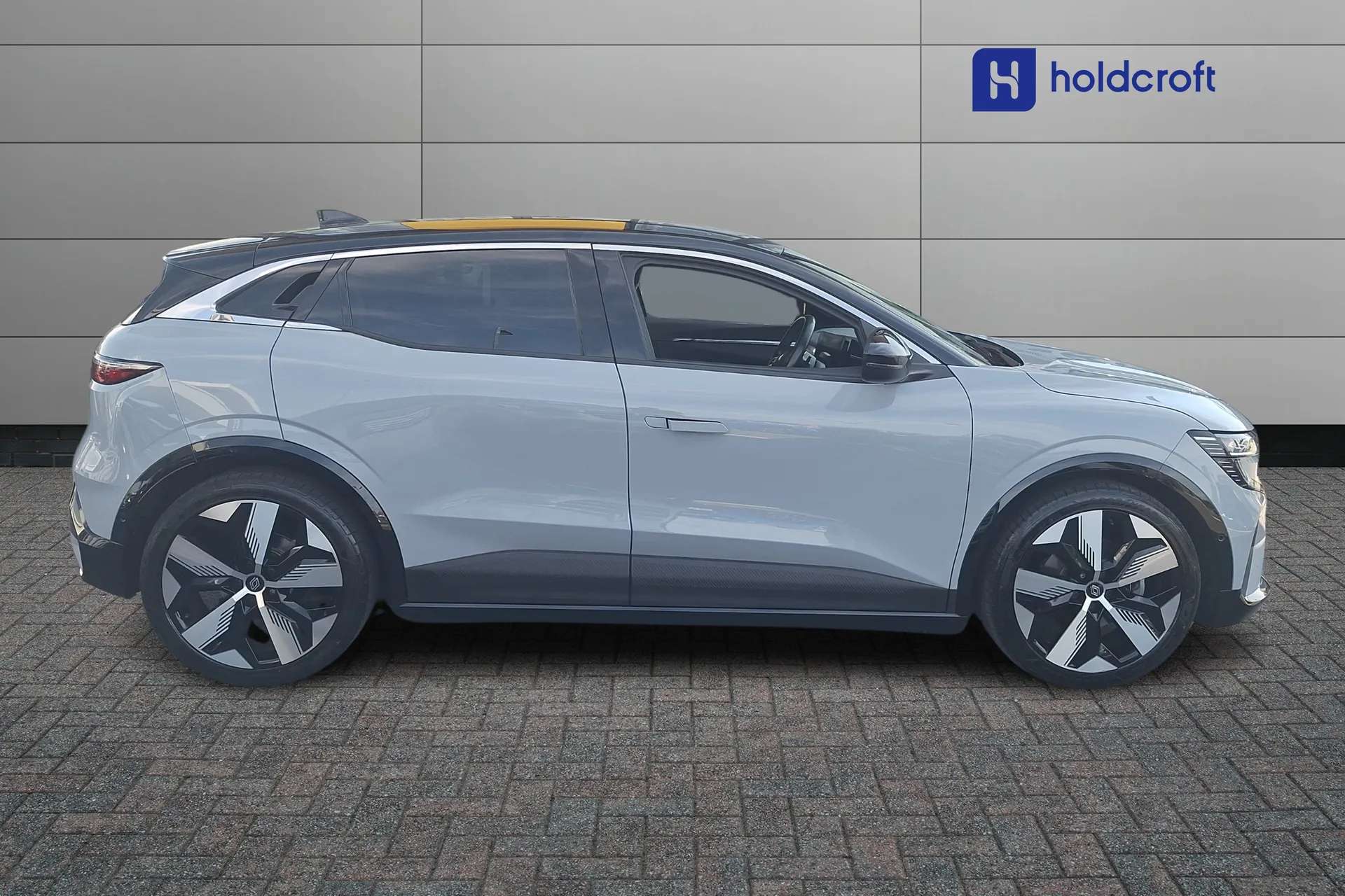 2023 RENAULT MEGANE E-TECH 2023 RENAULT MEGANE E-TECH