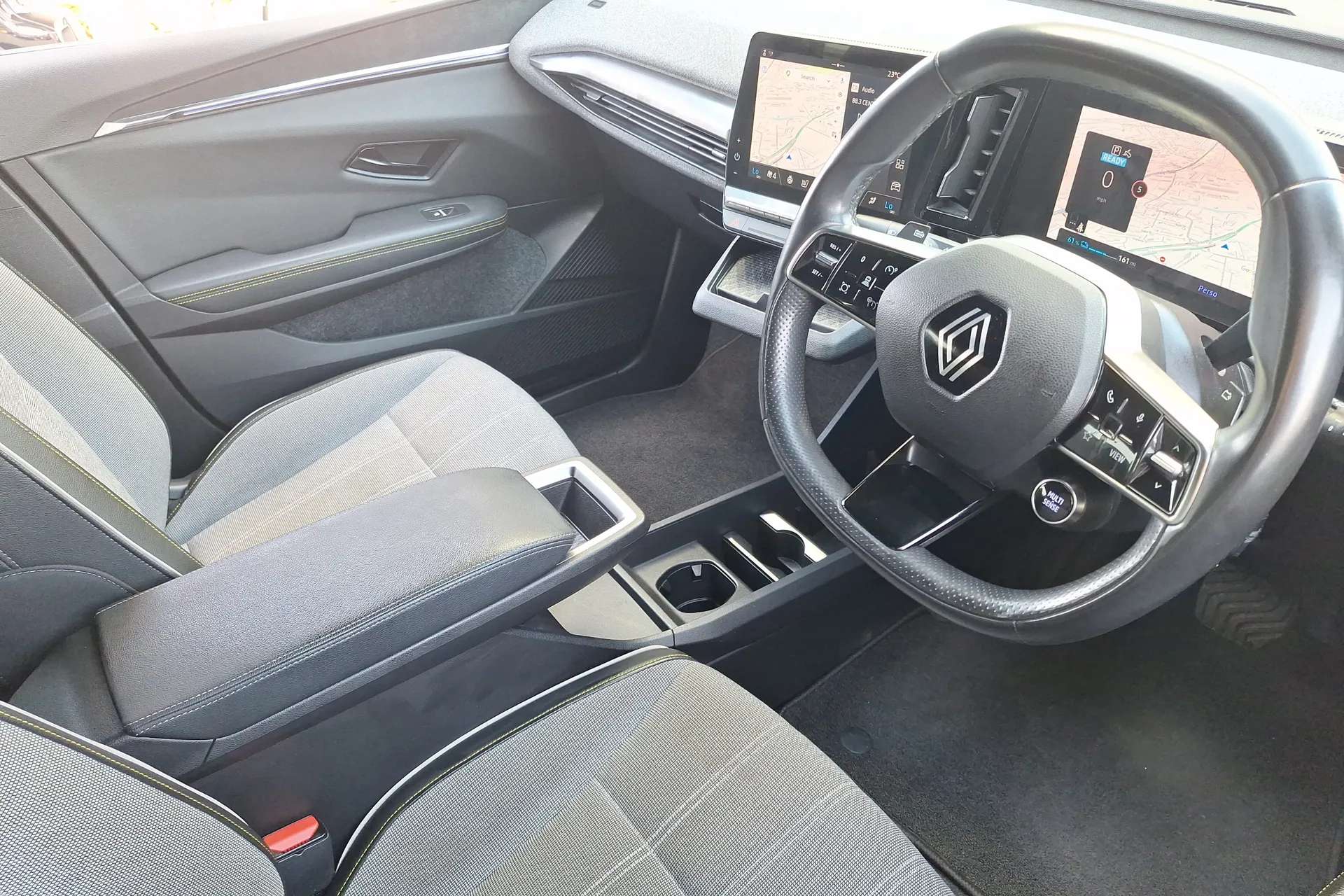 2023 RENAULT MEGANE E-TECH 2023 RENAULT MEGANE E-TECH