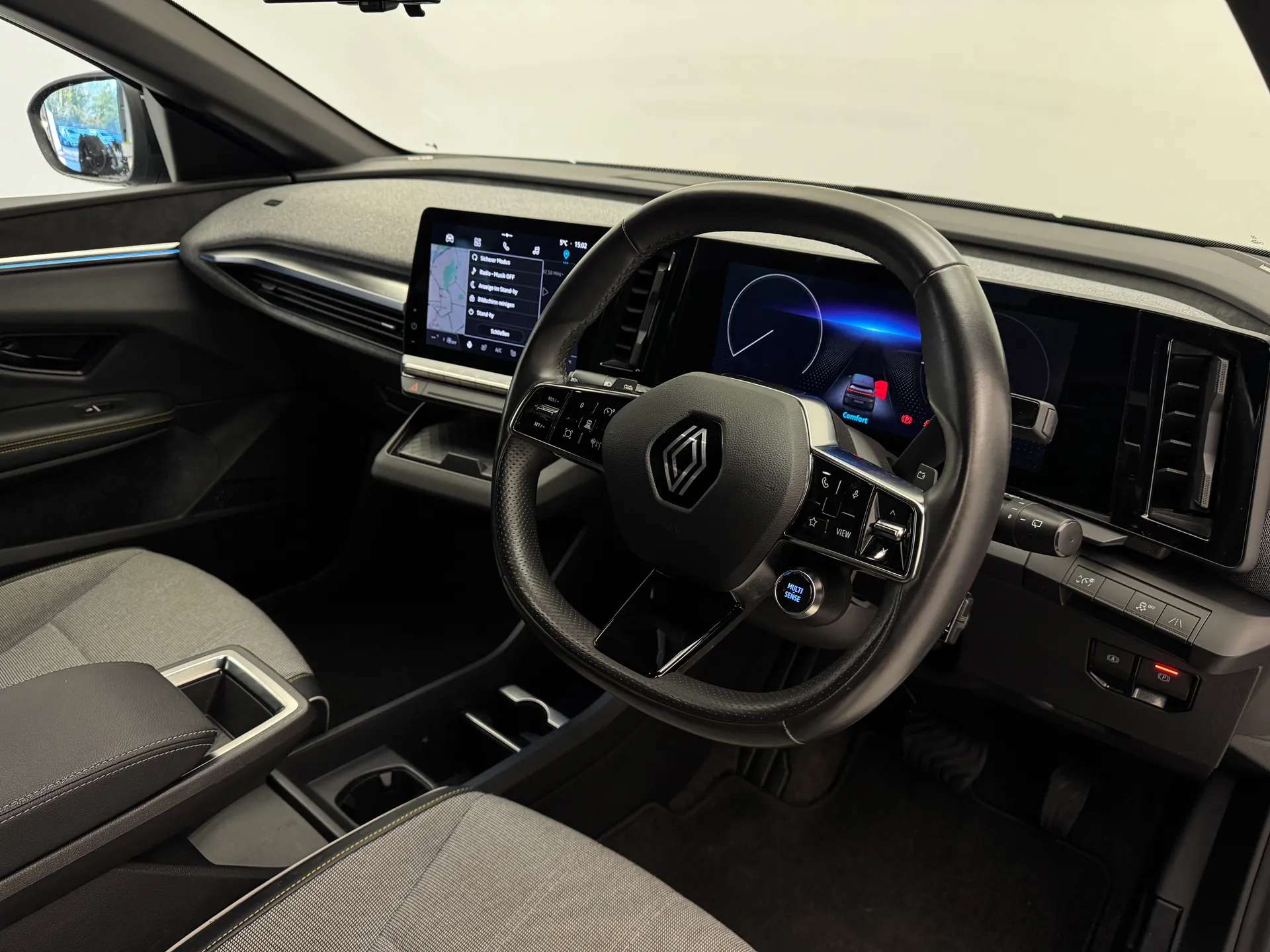 2023 RENAULT MEGANE E-TECH 2023 RENAULT MEGANE E-TECH