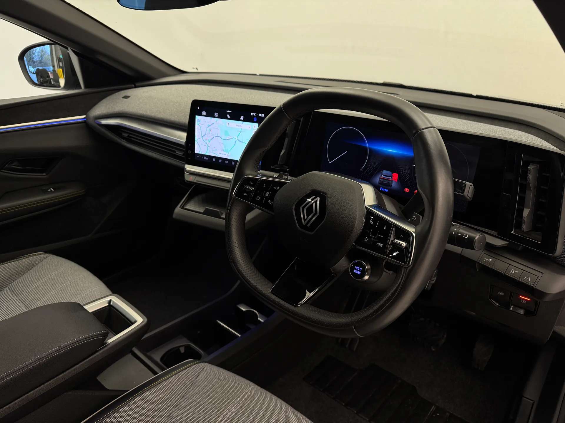 2023 RENAULT MEGANE E-TECH 2023 RENAULT MEGANE E-TECH