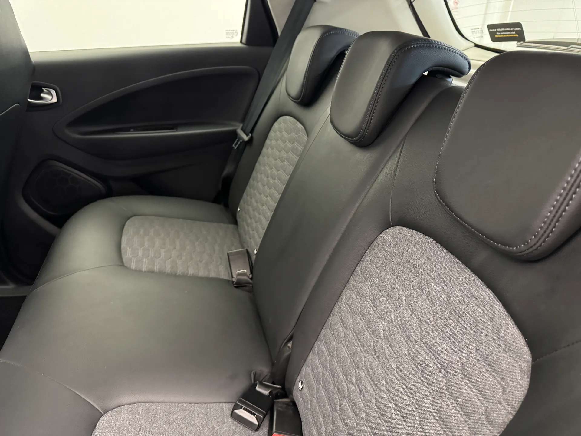 2021 RENAULT ZOE 2021 RENAULT ZOE