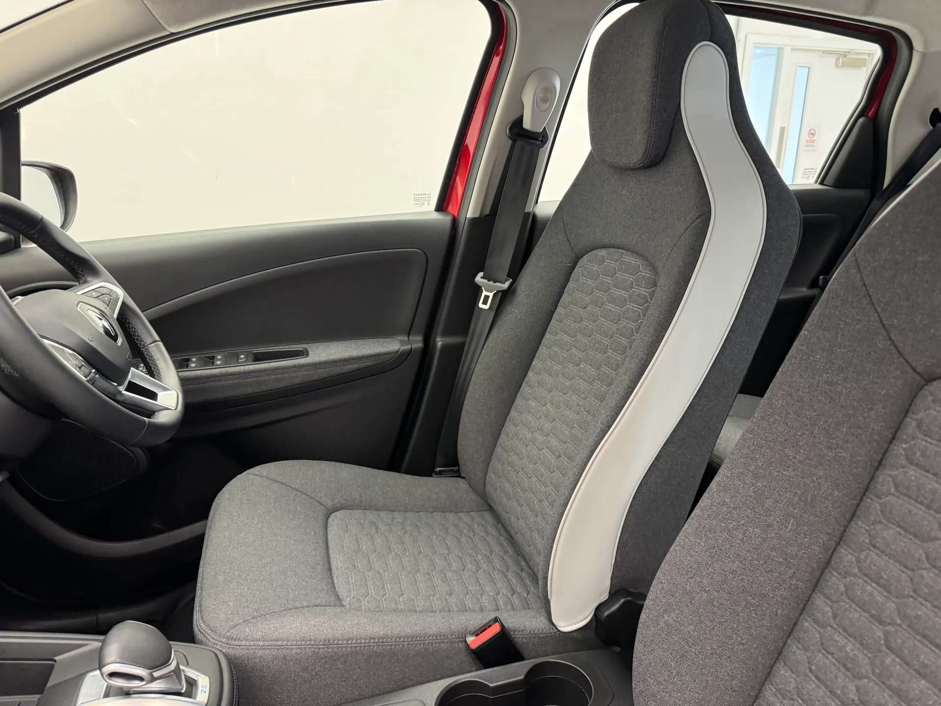 2021 RENAULT ZOE 2021 RENAULT ZOE