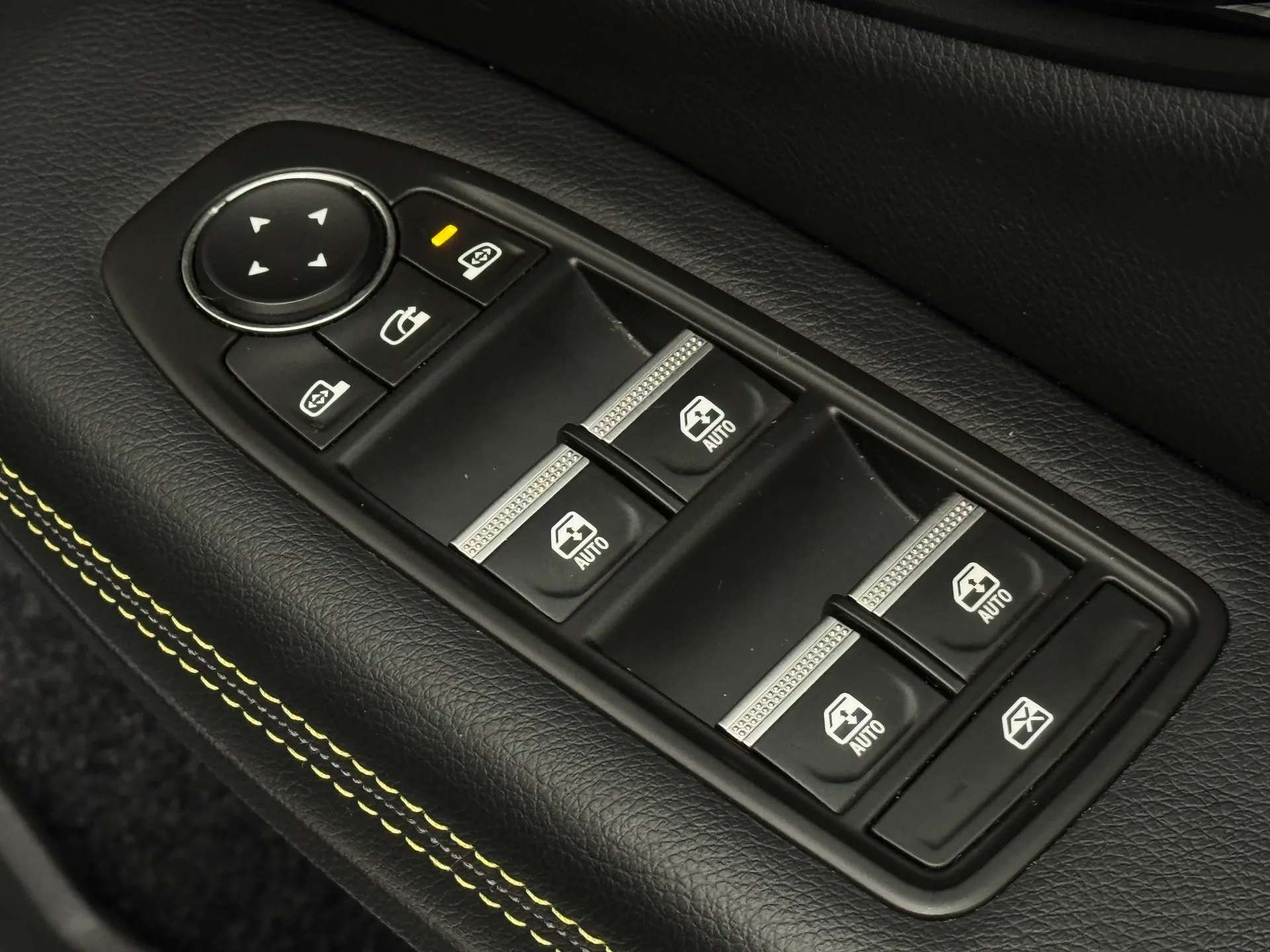 2023 RENAULT MEGANE E-TECH 2023 RENAULT MEGANE E-TECH