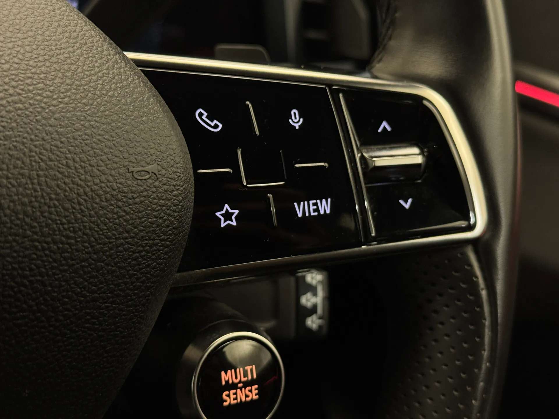 2023 RENAULT MEGANE E-TECH 2023 RENAULT MEGANE E-TECH