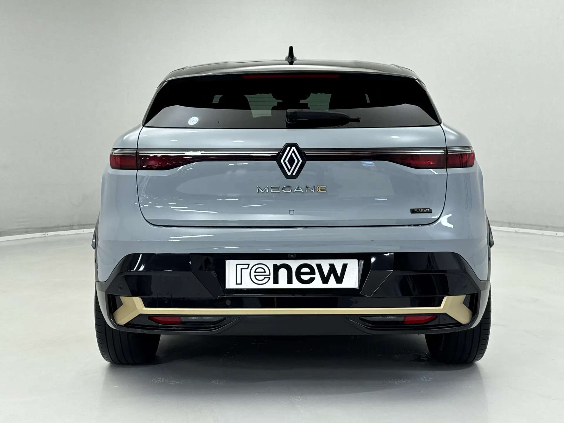 2024 RENAULT MEGANE E-TECH 2024 RENAULT MEGANE E-TECH