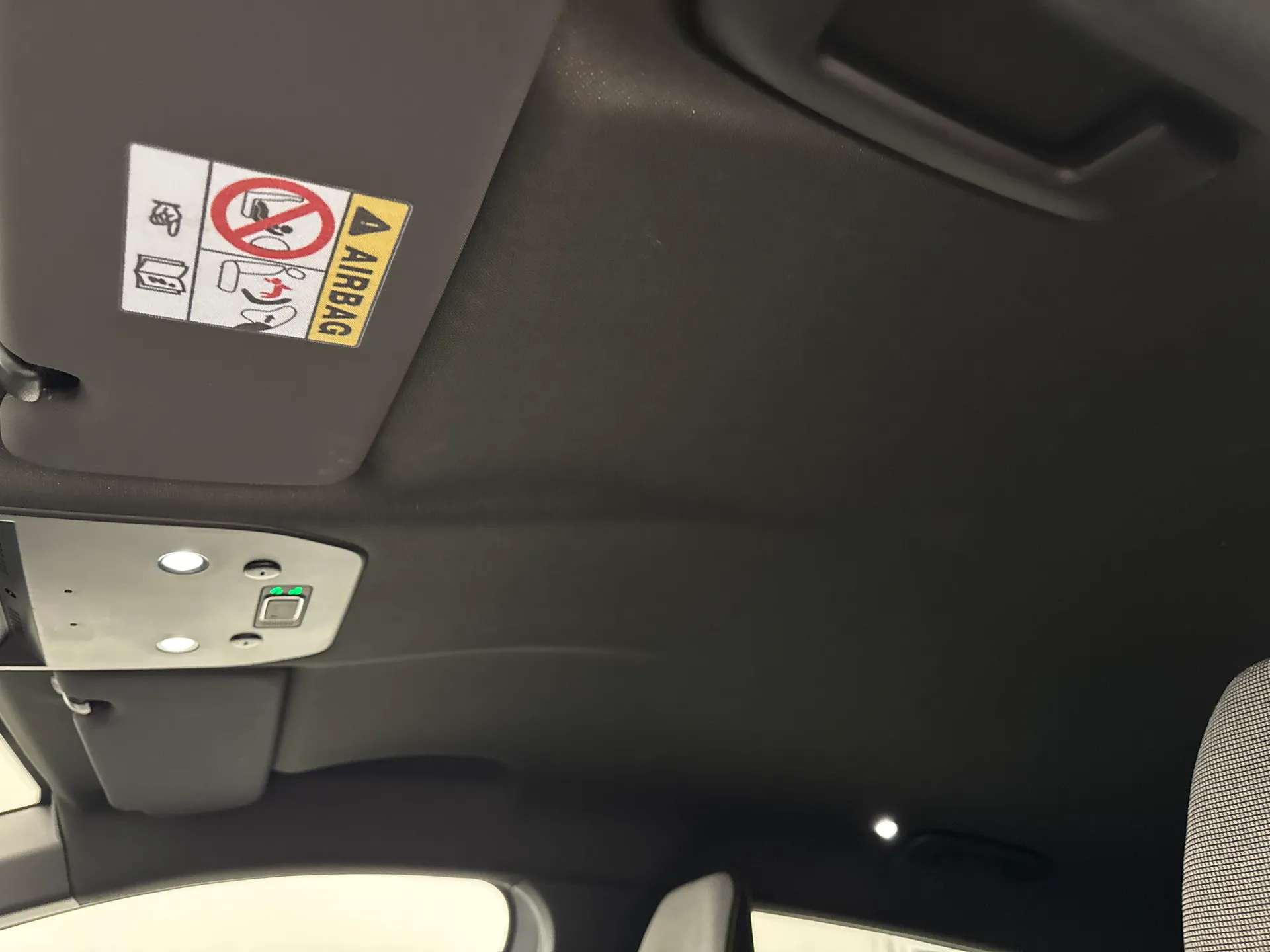 2024 RENAULT MEGANE E-TECH 2024 RENAULT MEGANE E-TECH