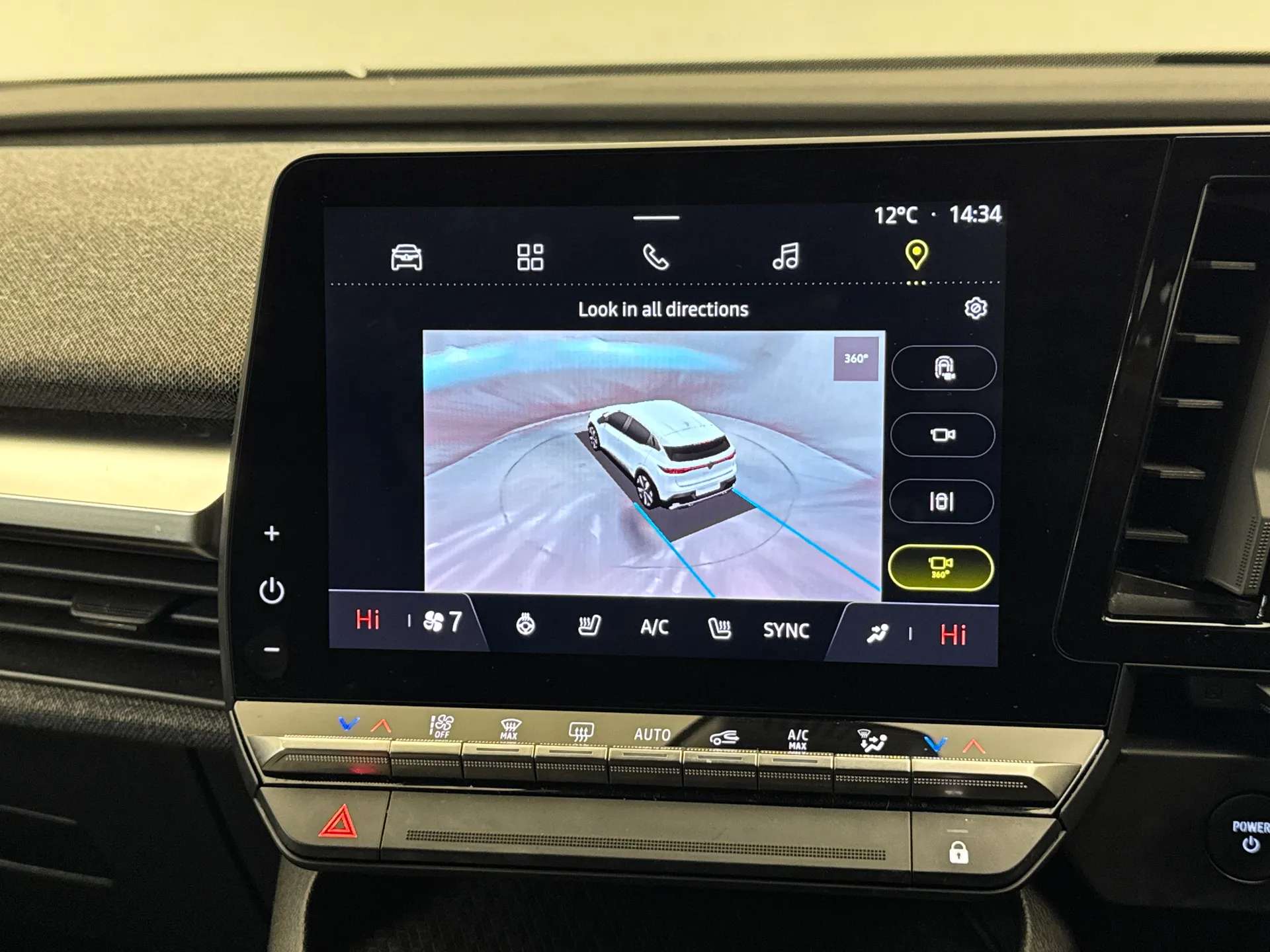 2024 RENAULT MEGANE E-TECH 2024 RENAULT MEGANE E-TECH